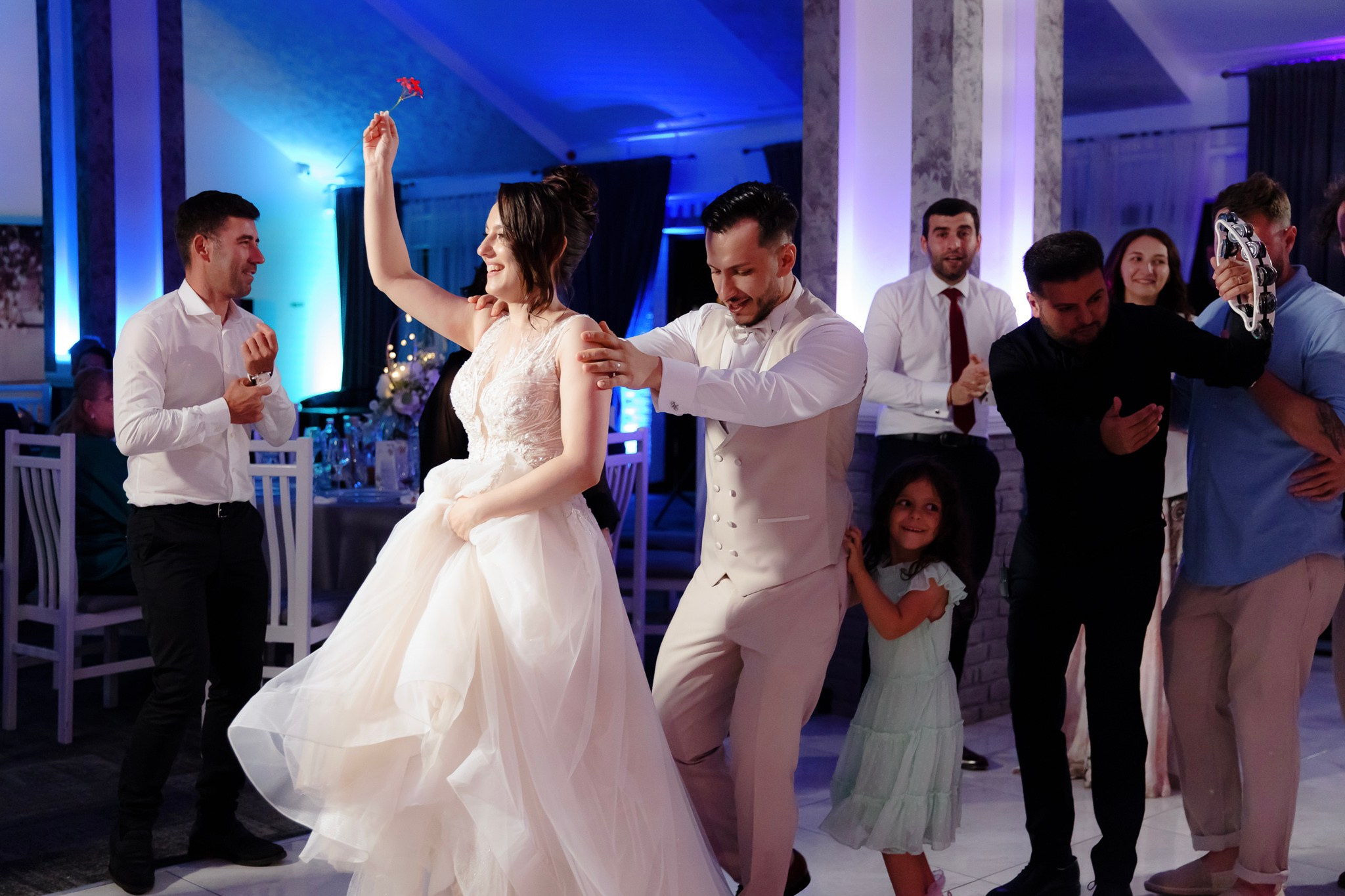 Ioana & Ionuț | Nuntă de poveste la Păstrăvăria Poiana din Mălini județul Suceava. Servicii foto-video profesionale, pentru momente de neuitat