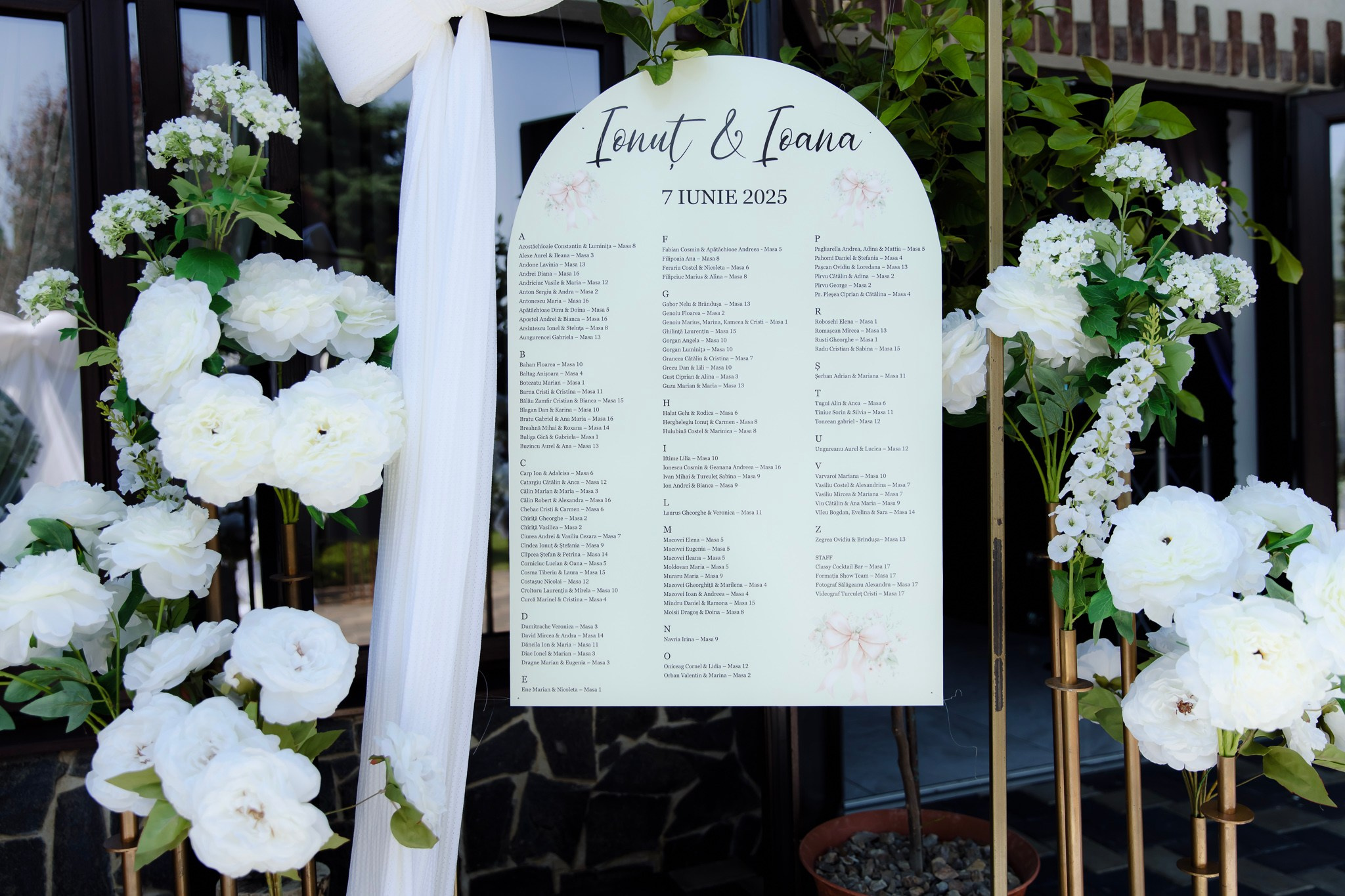 Ioana & Ionuț | Nuntă de poveste la Păstrăvăria Poiana din Mălini județul Suceava. Servicii foto-video profesionale, pentru momente de neuitat