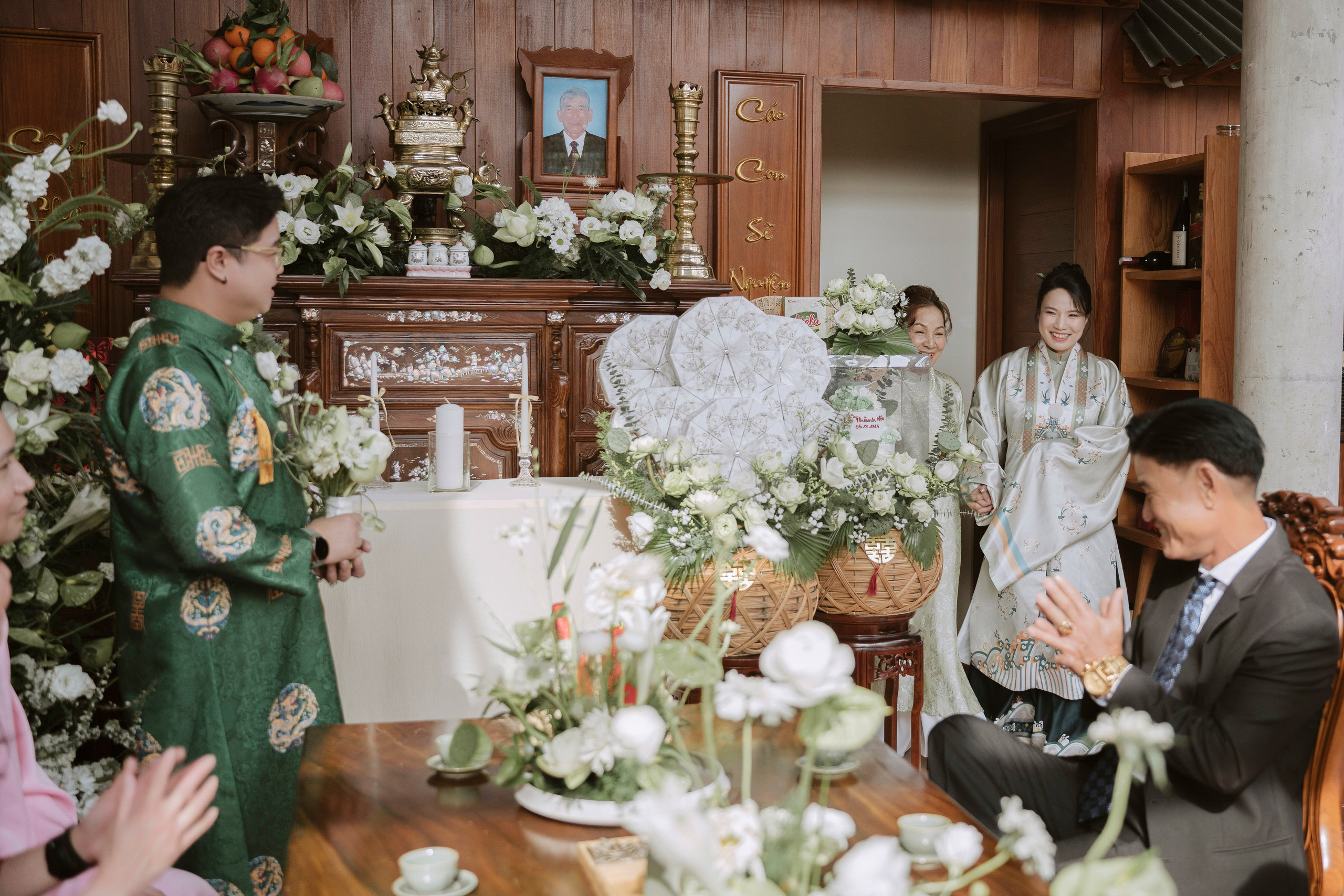 AMI & KEN. WEDDING PHOTOGRAPHER IN VIETNAM