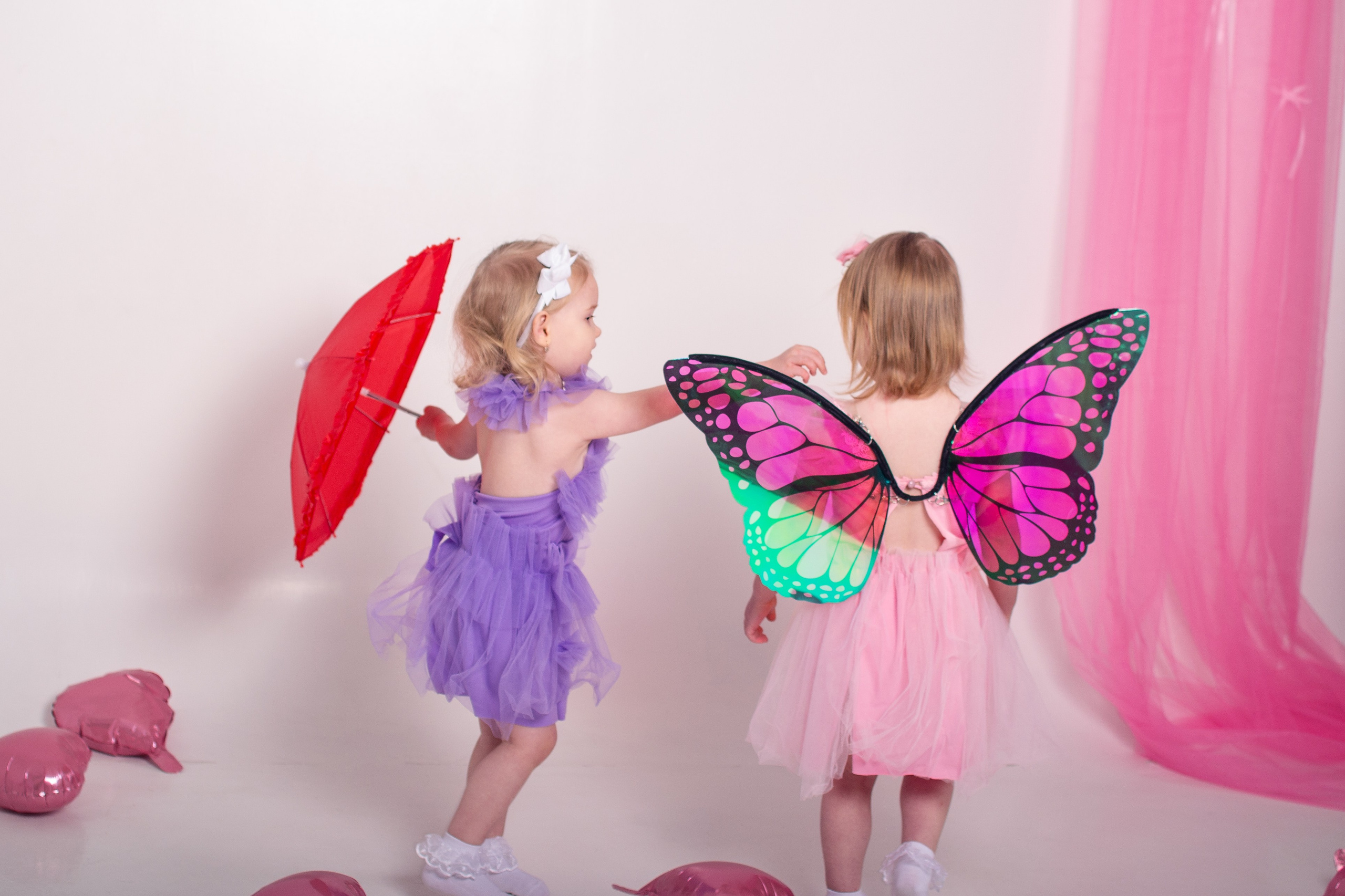 Сестрички. Фотограф новорожденных в Темиртау и Караганде Любовь Жукова newborn