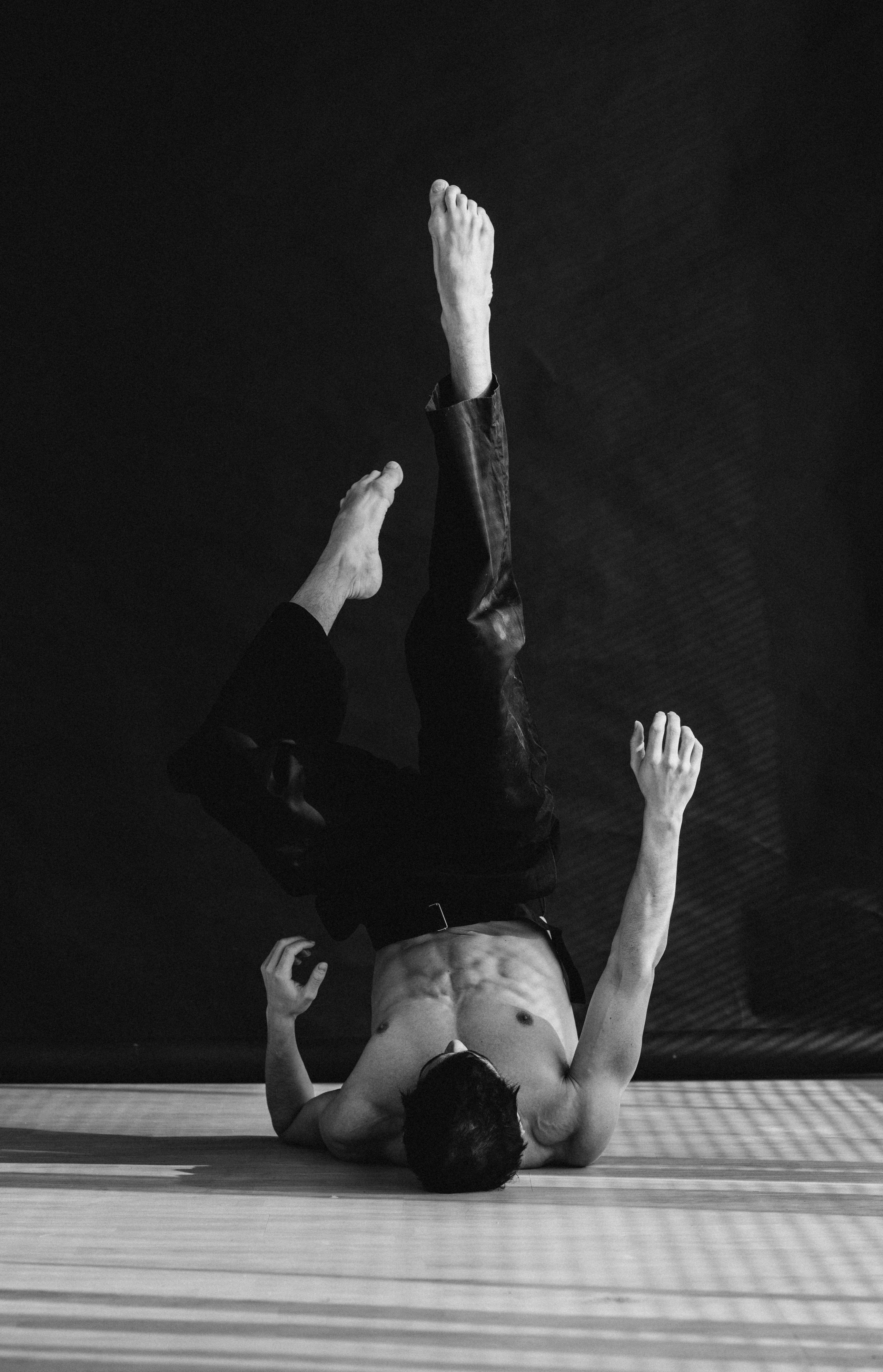 DANCERS. Victoria Olonen – Cinematic Portrait Artist | Helsinki & Europe