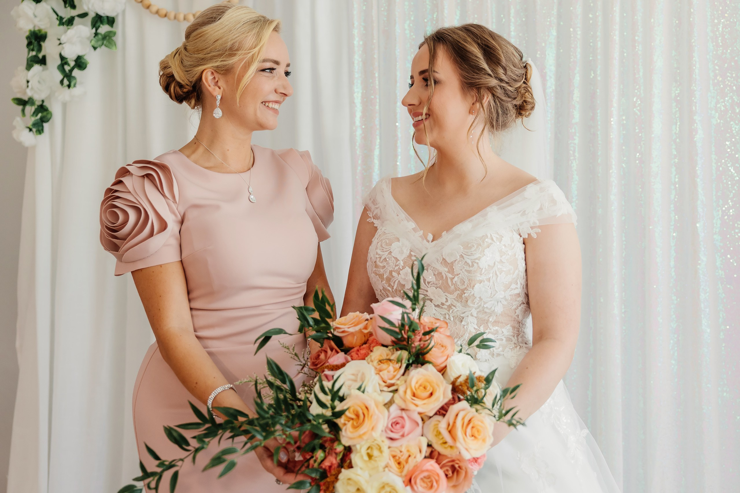 05.10.2024 Wedding. Wedding family event photographer in Chicago Nick Yushevich