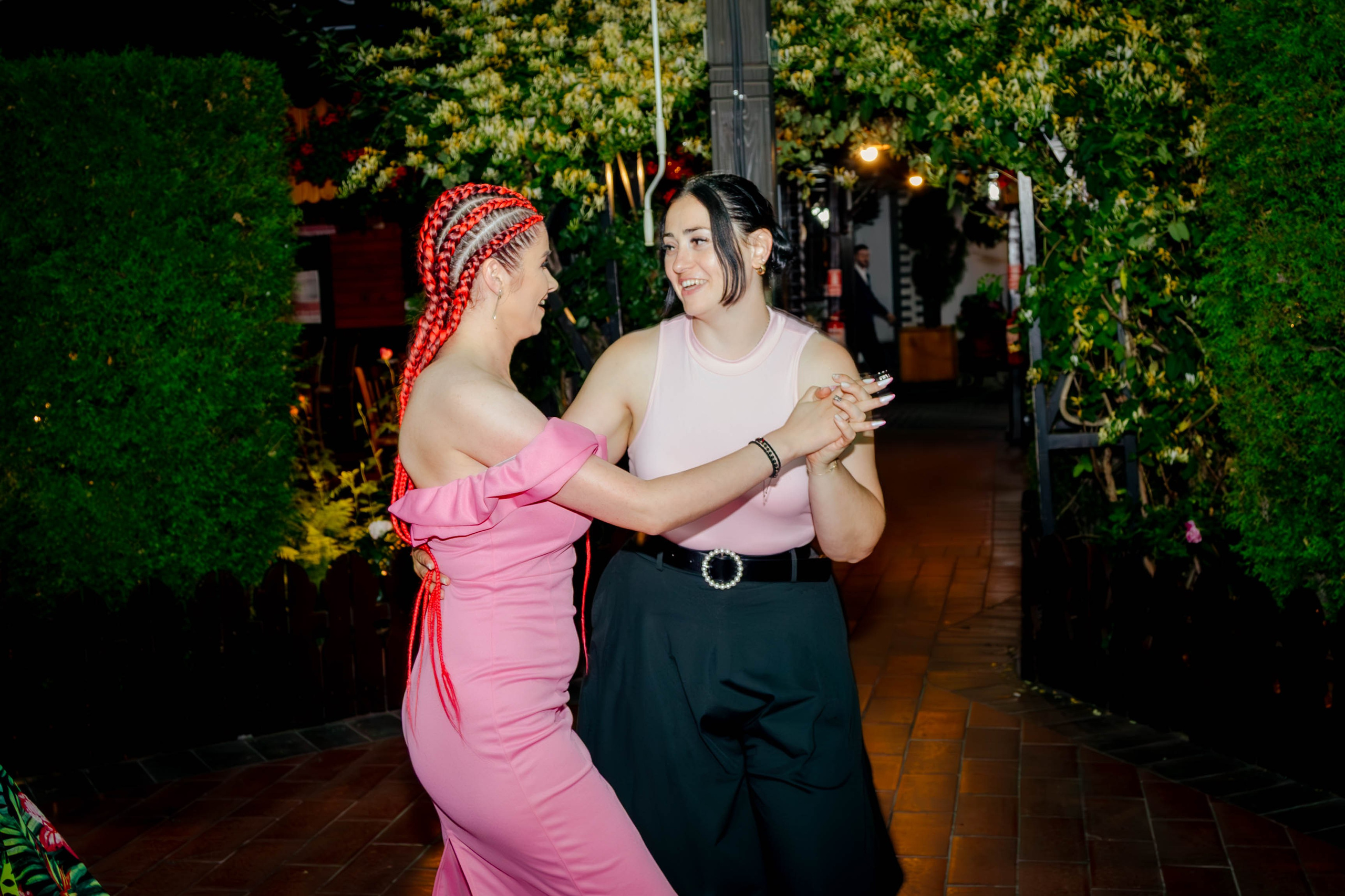 Miriam Eva. Fotograf evenimente PRIVATE