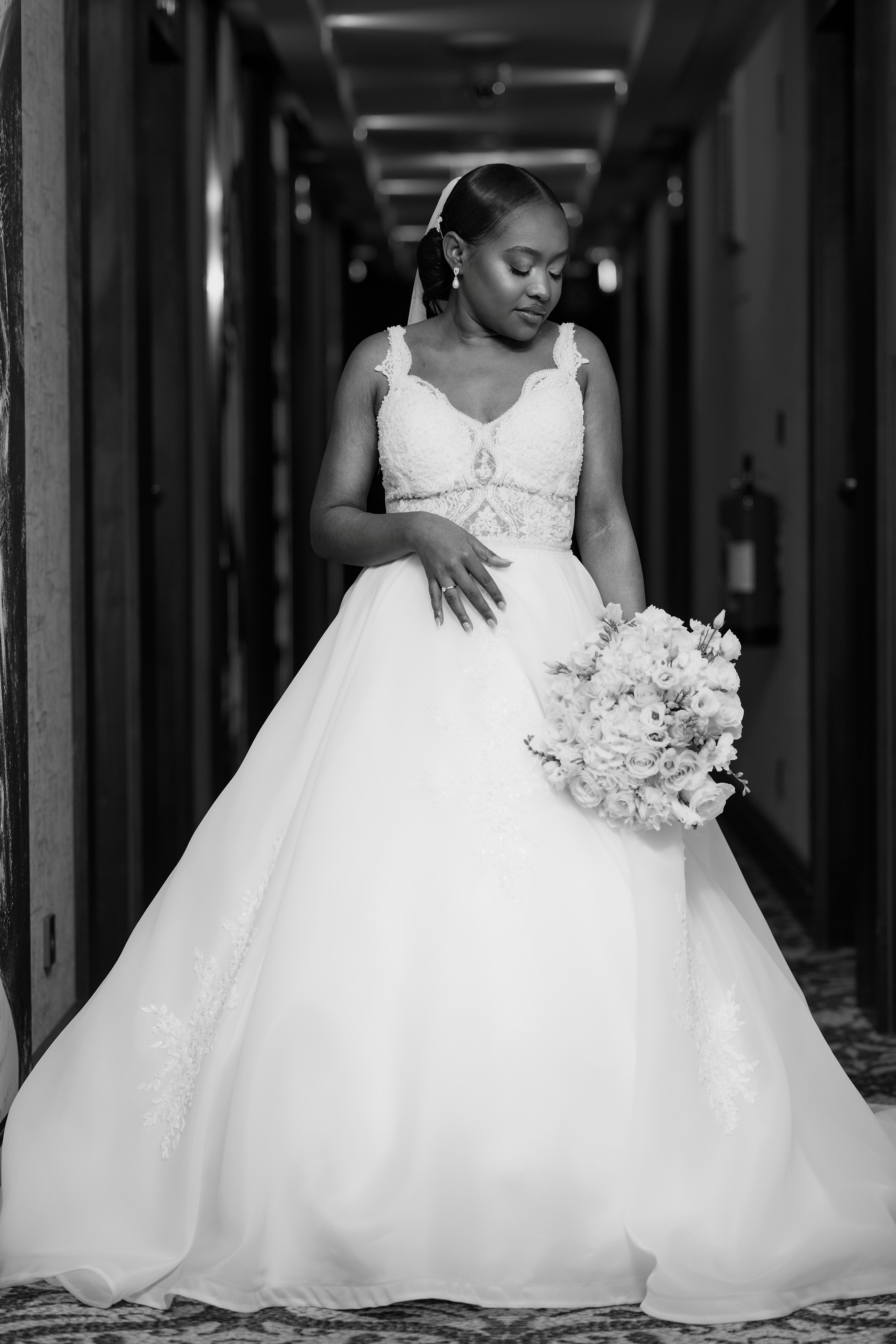 Nawik e Ethson. Fazemos o seu casamento ser lembrado por gerações