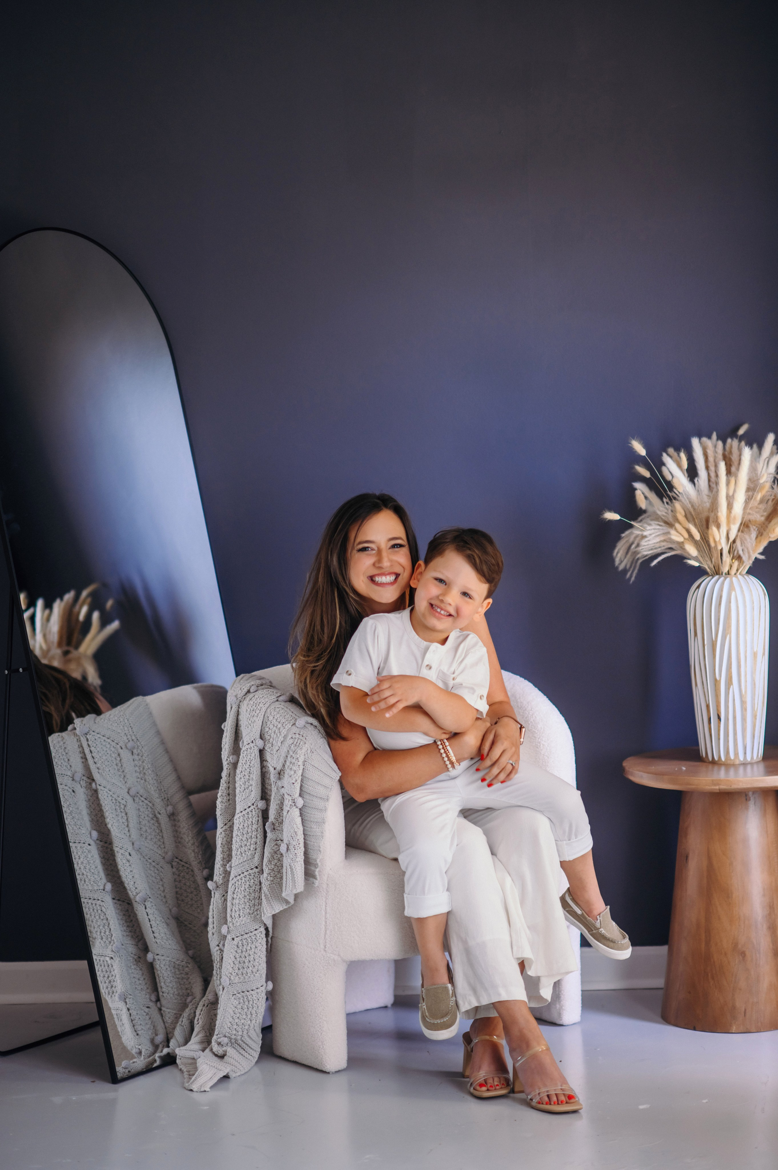 Amanda, Sam and Hayes. Wedding, maternity and family photographer in Charlotte Tasha Minn