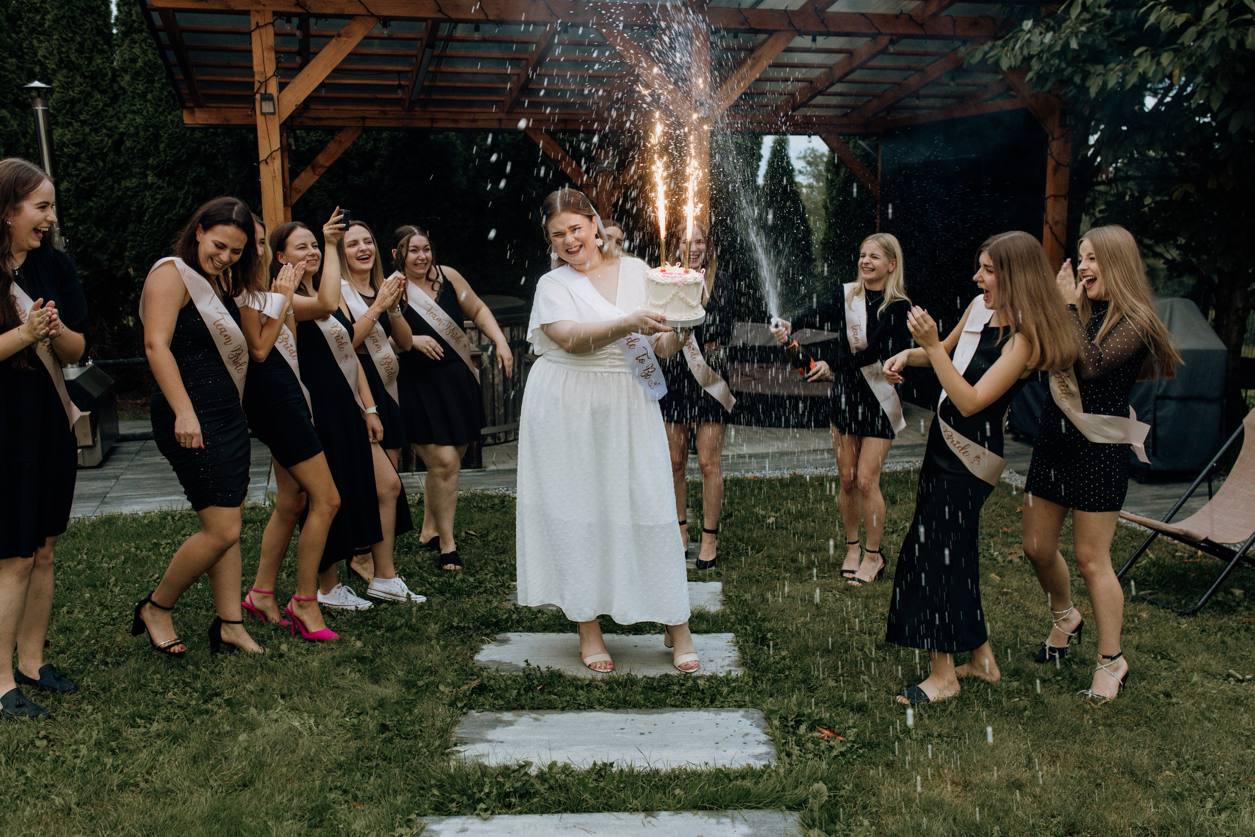 Wieczór Panieński Anny. Fotograf Brzesko – fotografia biznesowa, ciążowa, kobieca i reportaże, Beata Buziak