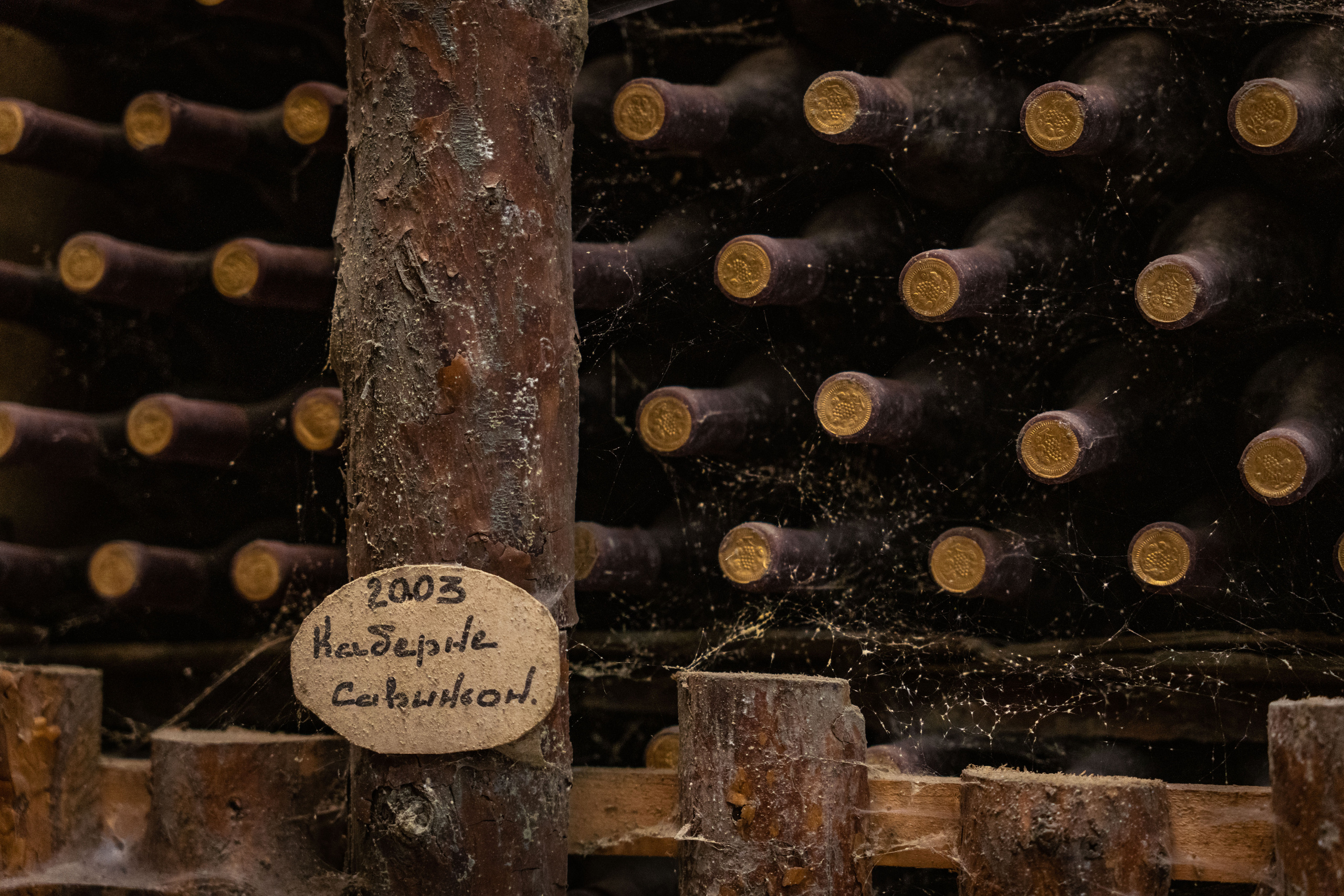 «Мне платят за то, что я выпиваю на работе» — история одной винодельни. Георгий Намазов | Фотограф в Ташкенте