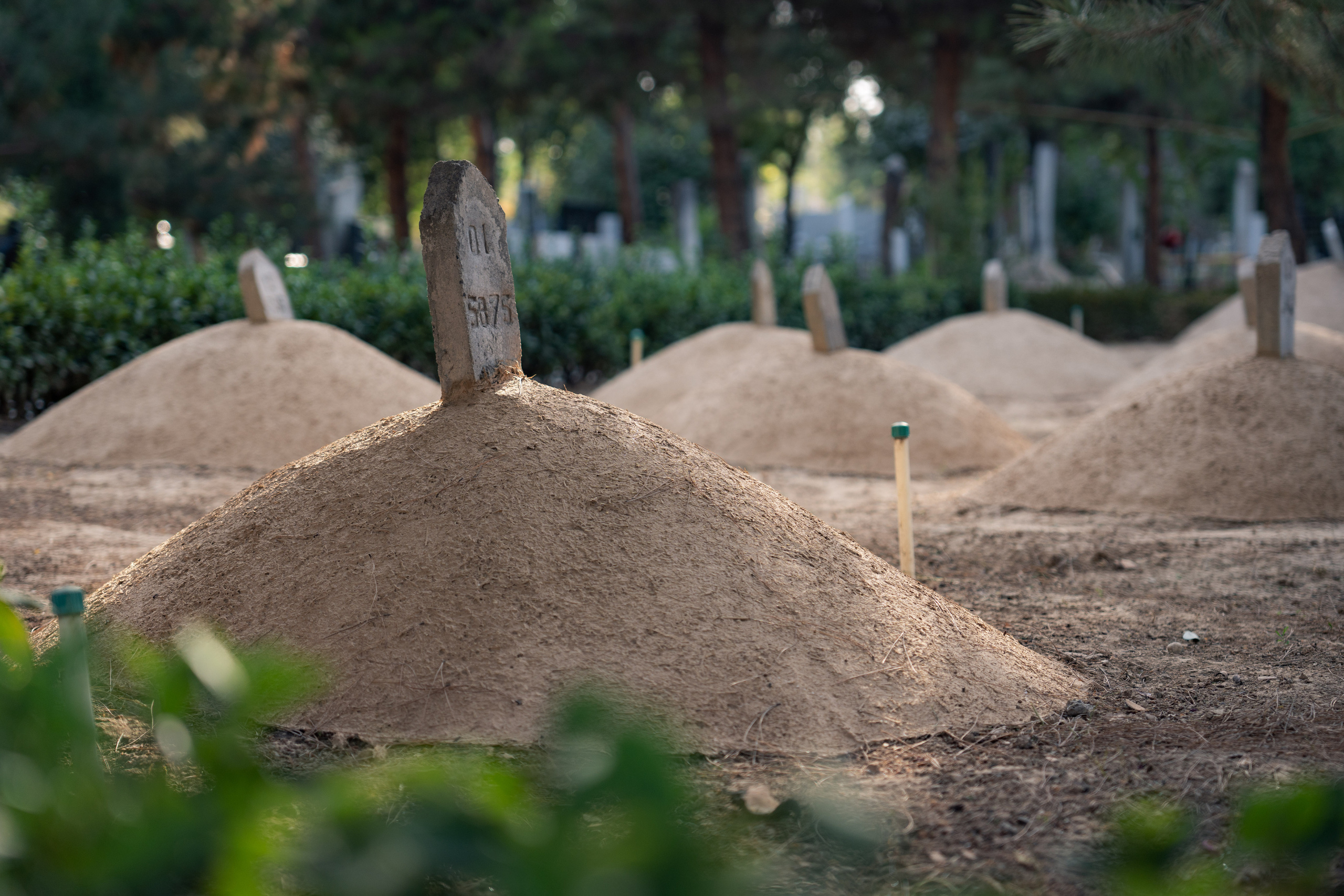 Клиент всегда мёртв: профессия — могильщик. Георгий Намазов | Фотограф в Ташкенте