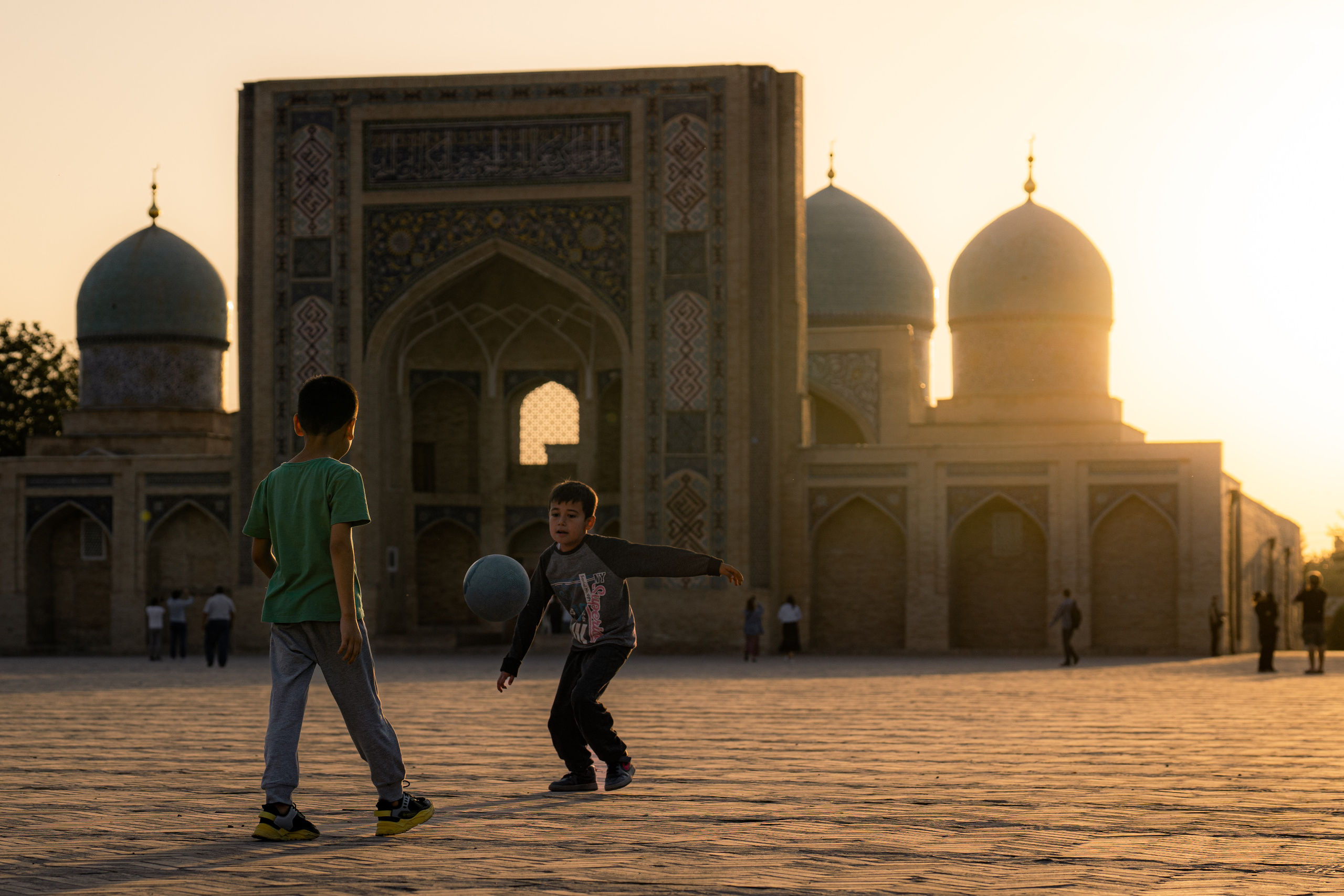 Игра на закате. Георгий Намазов | Фотограф в Ташкенте