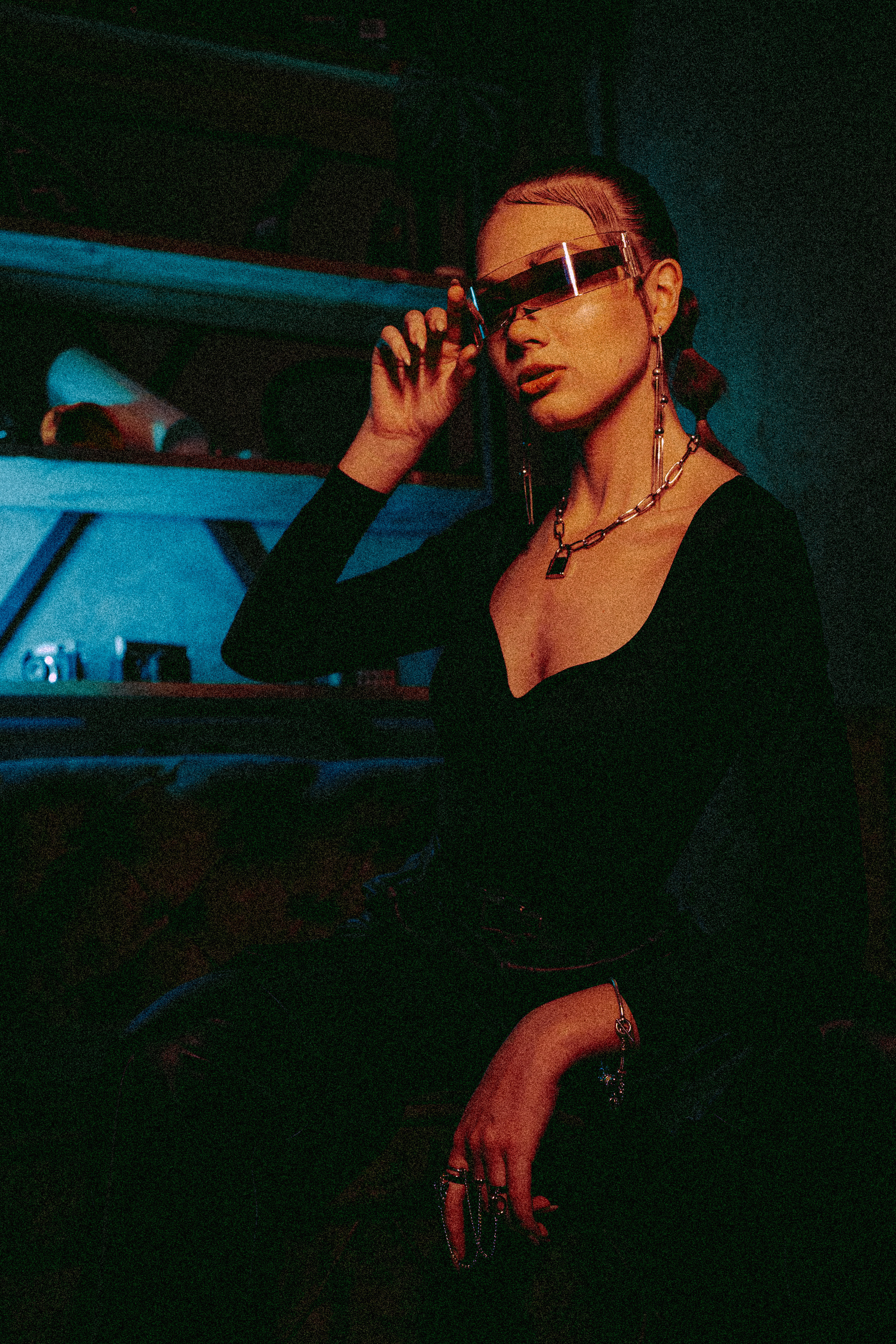 Ksenia — Neon lights. Георгий Намазов | Фотограф в Ташкенте