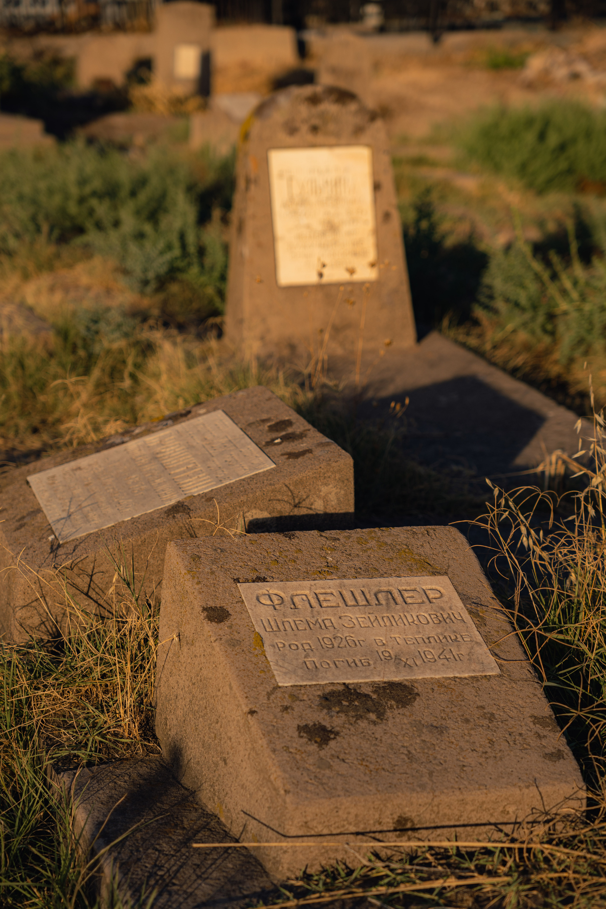 Клиент всегда мёртв: профессия — могильщик. Георгий Намазов | Фотограф в Ташкенте