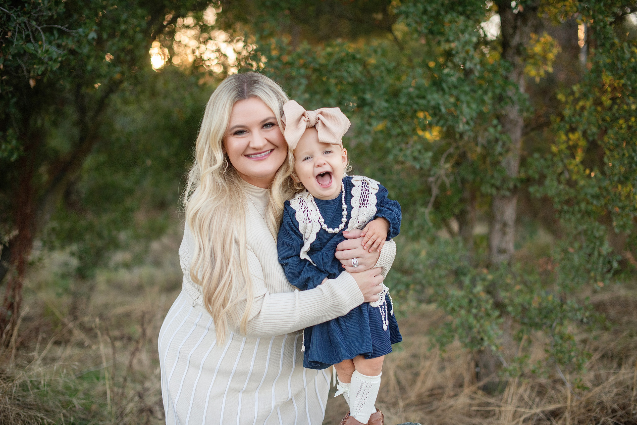 Family photos Location. Family photographer in Roseville, Rocklin, Folsom, Sacramento