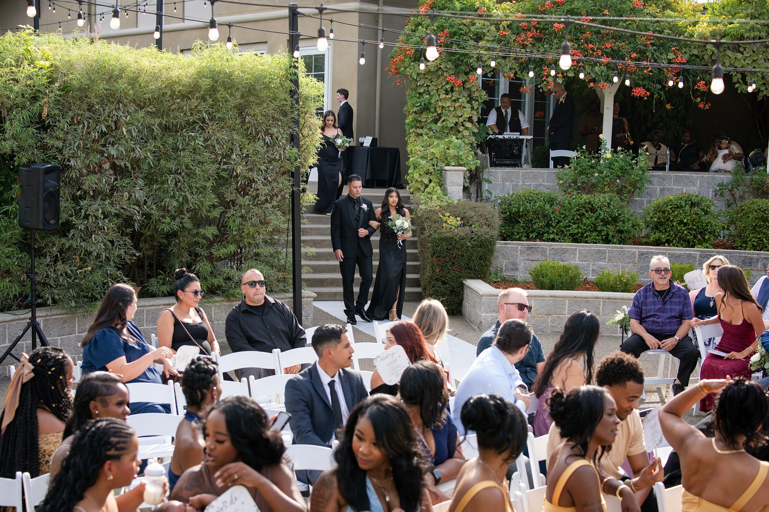 Mini Wedding Photography in Roseville & Surrounding Areas. Family photographer in Roseville, Rocklin, Folsom, Sacramento