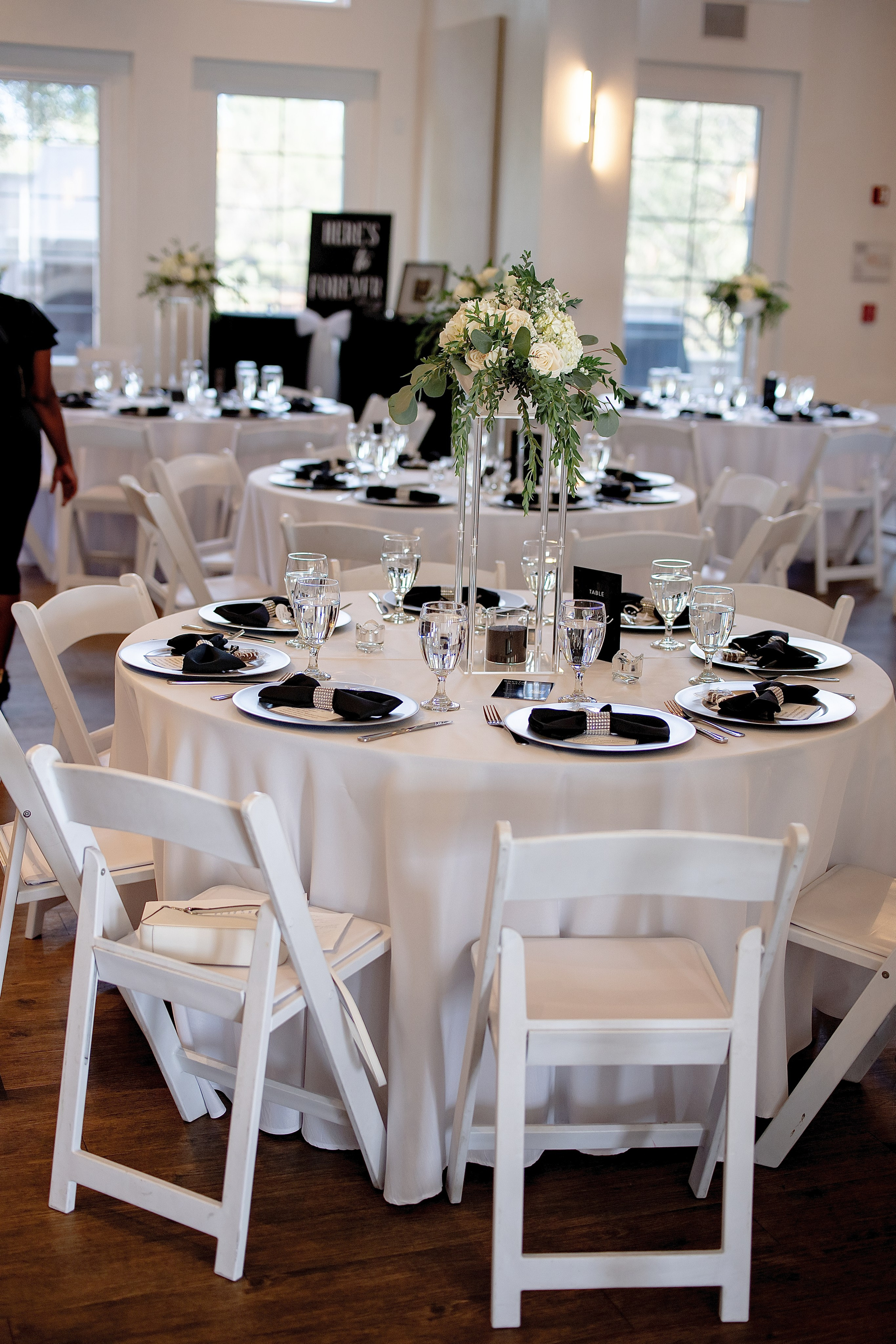 Mini Wedding Photography in Roseville & Surrounding Areas. Family photographer in Roseville, Rocklin, Folsom, Sacramento