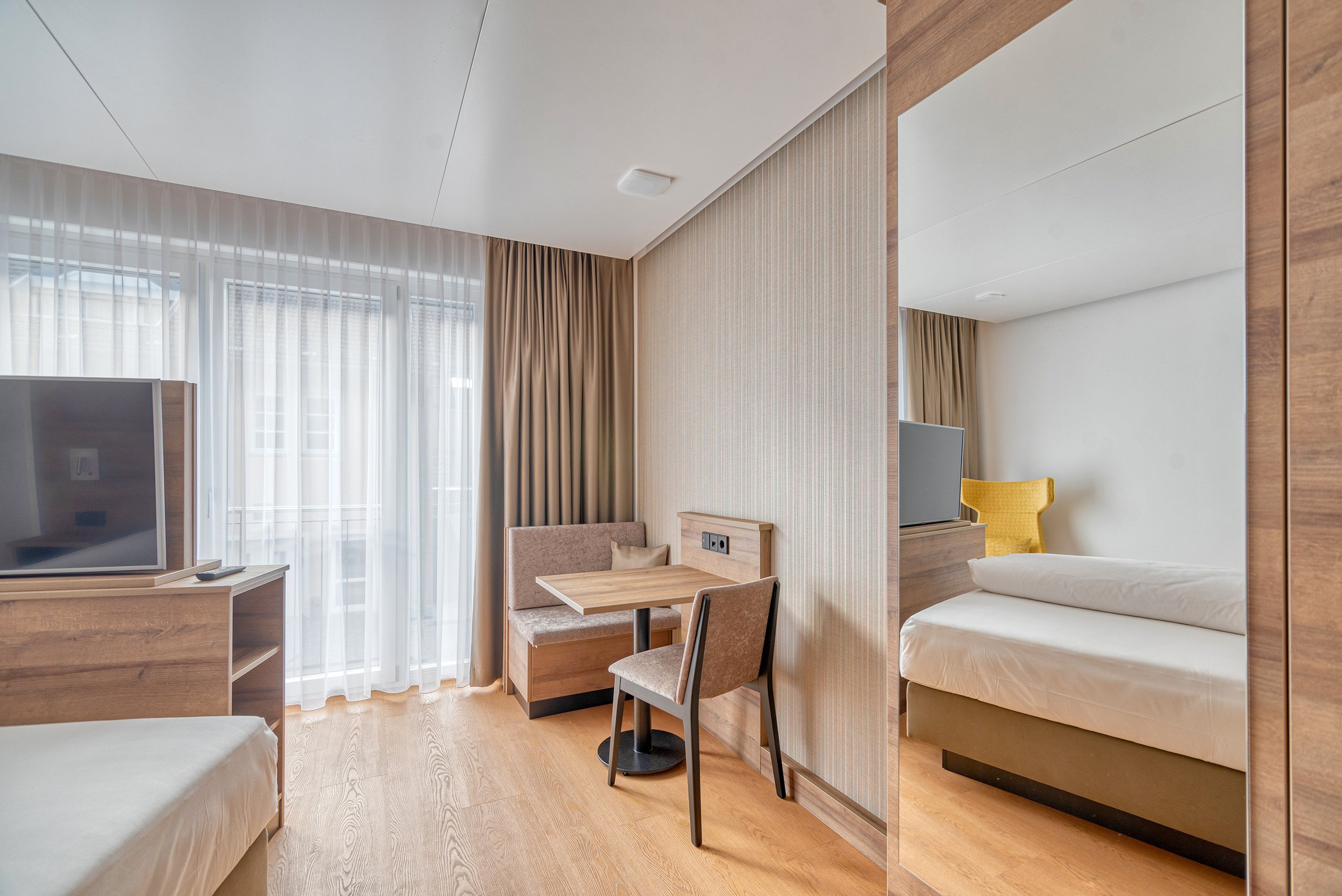 Beautiful photo shoot in Munich for a hotel WESTSIDE Hotel Garni. Photographer in Yerevan