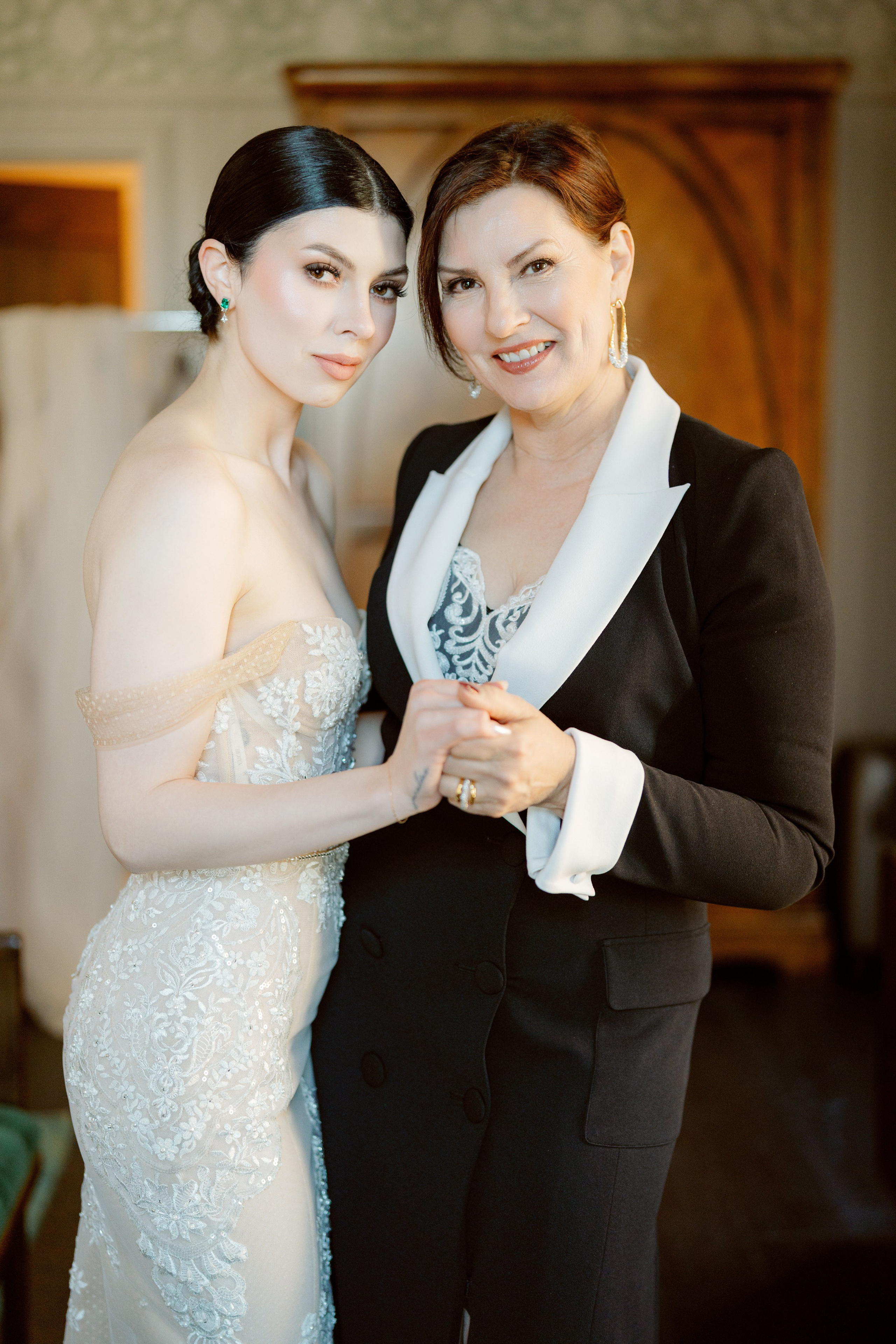 Monique and Robert’s Elegant Wedding at the Beekman Hotel. Wedding photographer and videographer New York | New Jersey