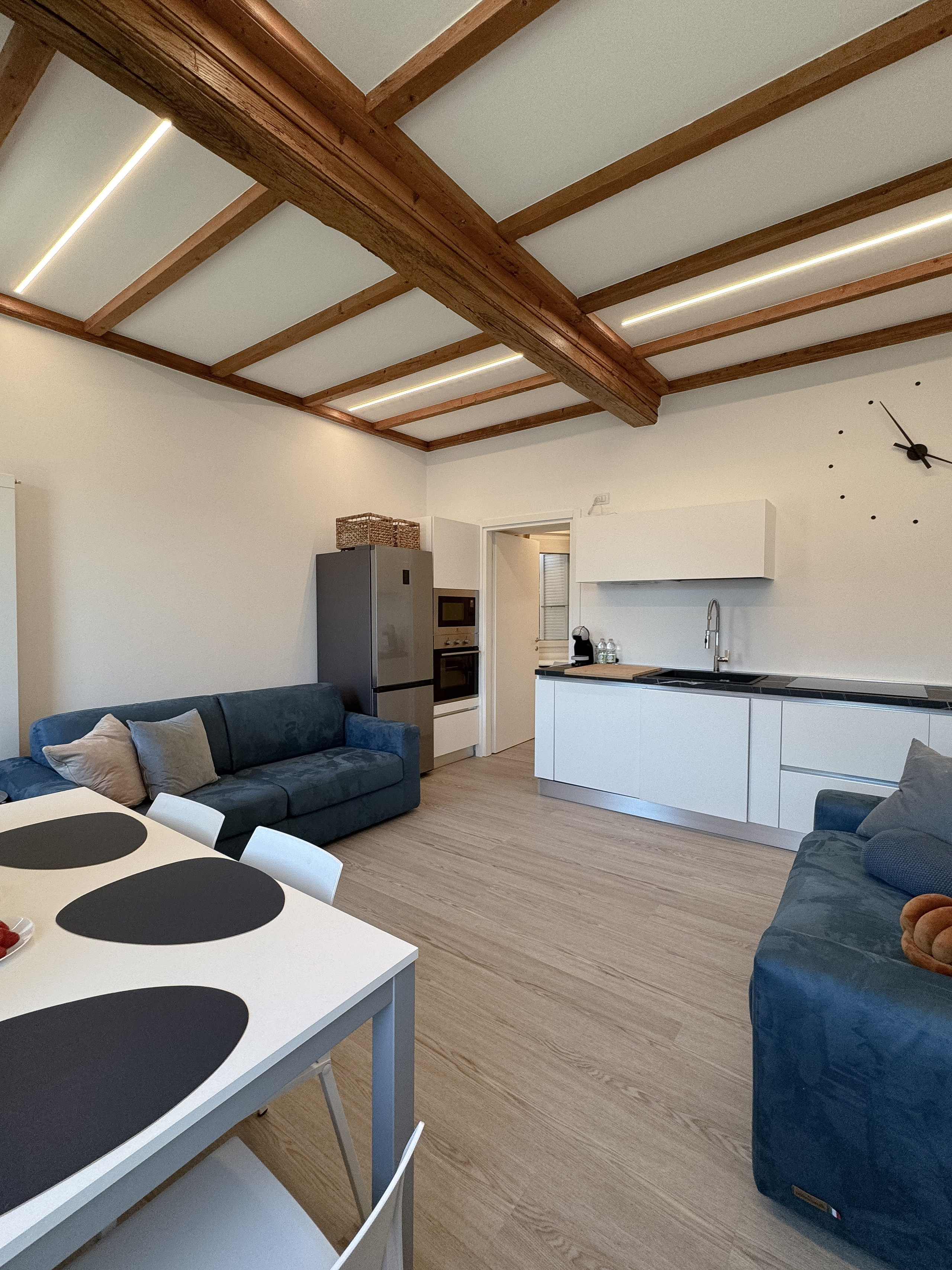 Lake Maggiore apartment. PHOTOGRAPHER IN ITALY