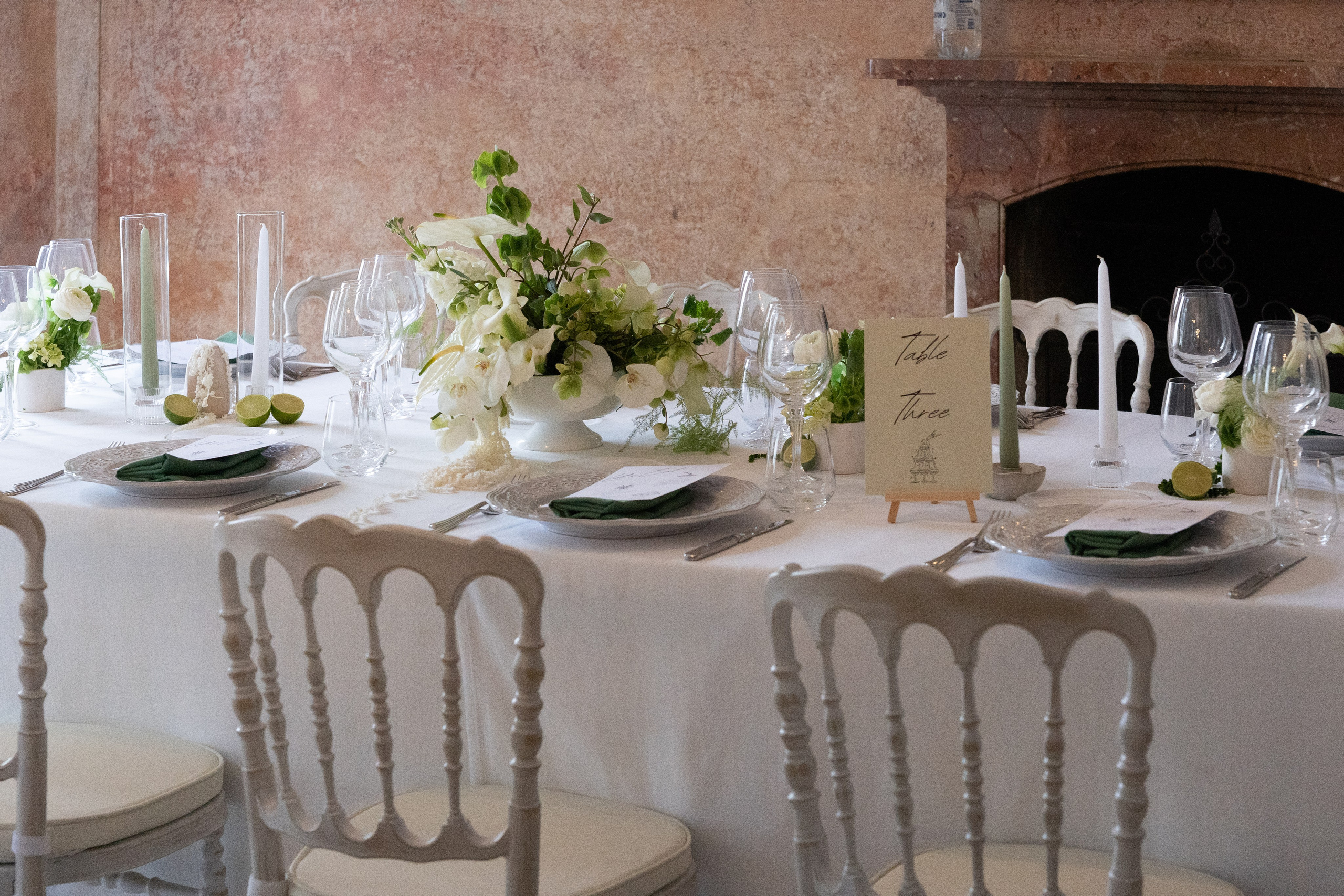 BEATRICE AND RAFAELE_LAKE COMO_Villa Regina Teodolinda. PHOTOGRAPHER IN ITALY