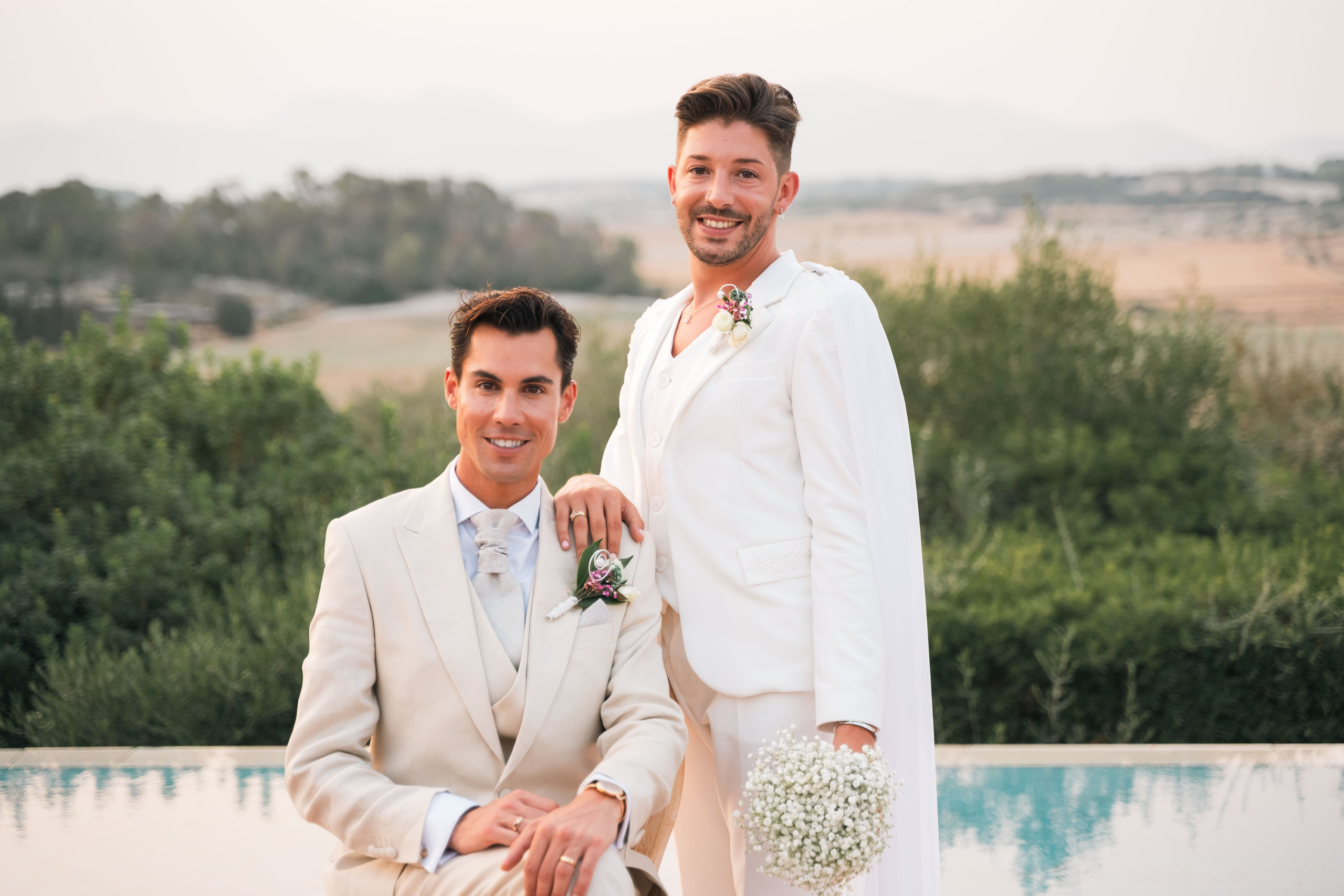 Artur&Mikel. Mallorca Weddings & Family – Natural & Emotional Photography