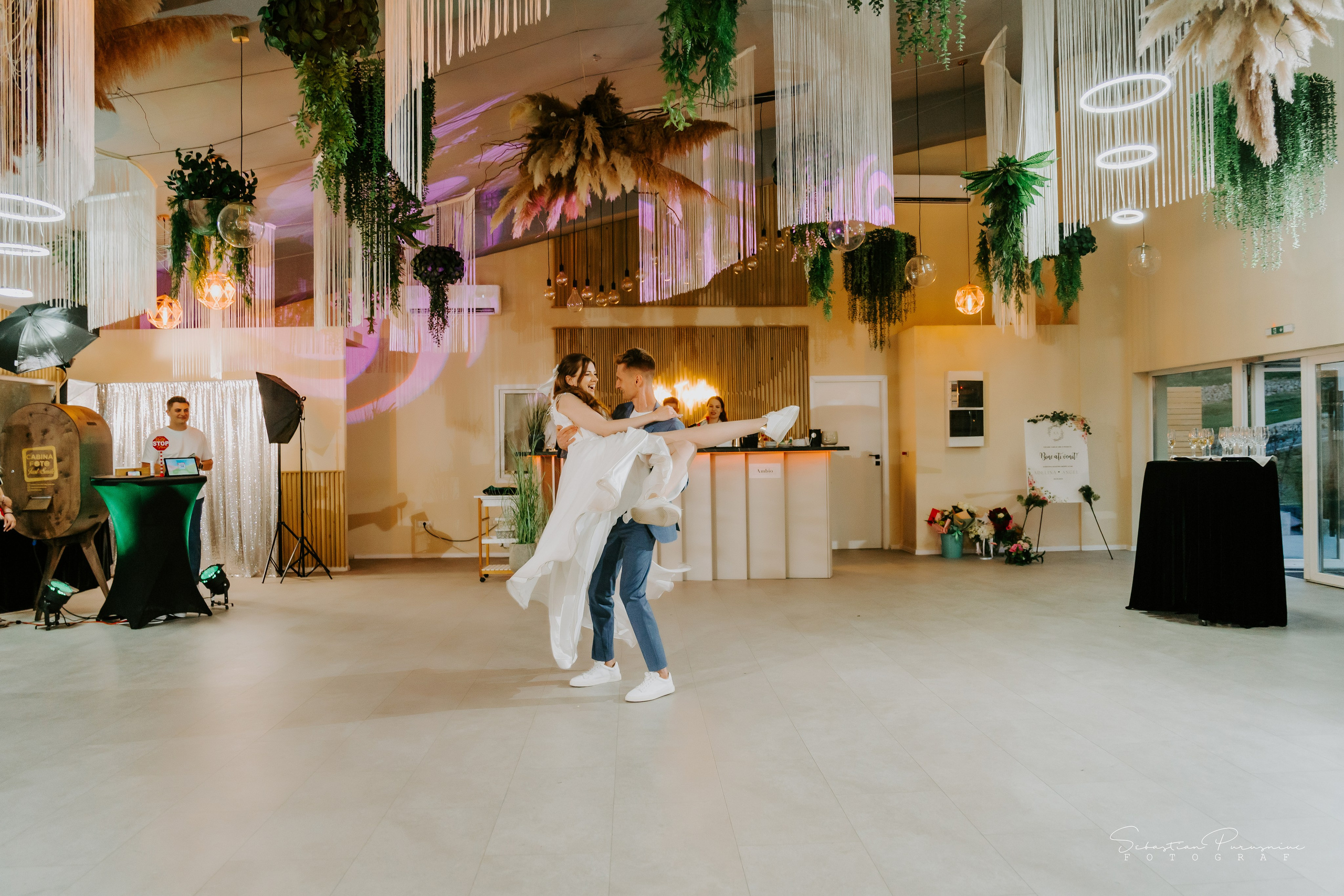 Adelina & Angel. Sebastian Purusniuc Fotograf - Iasi