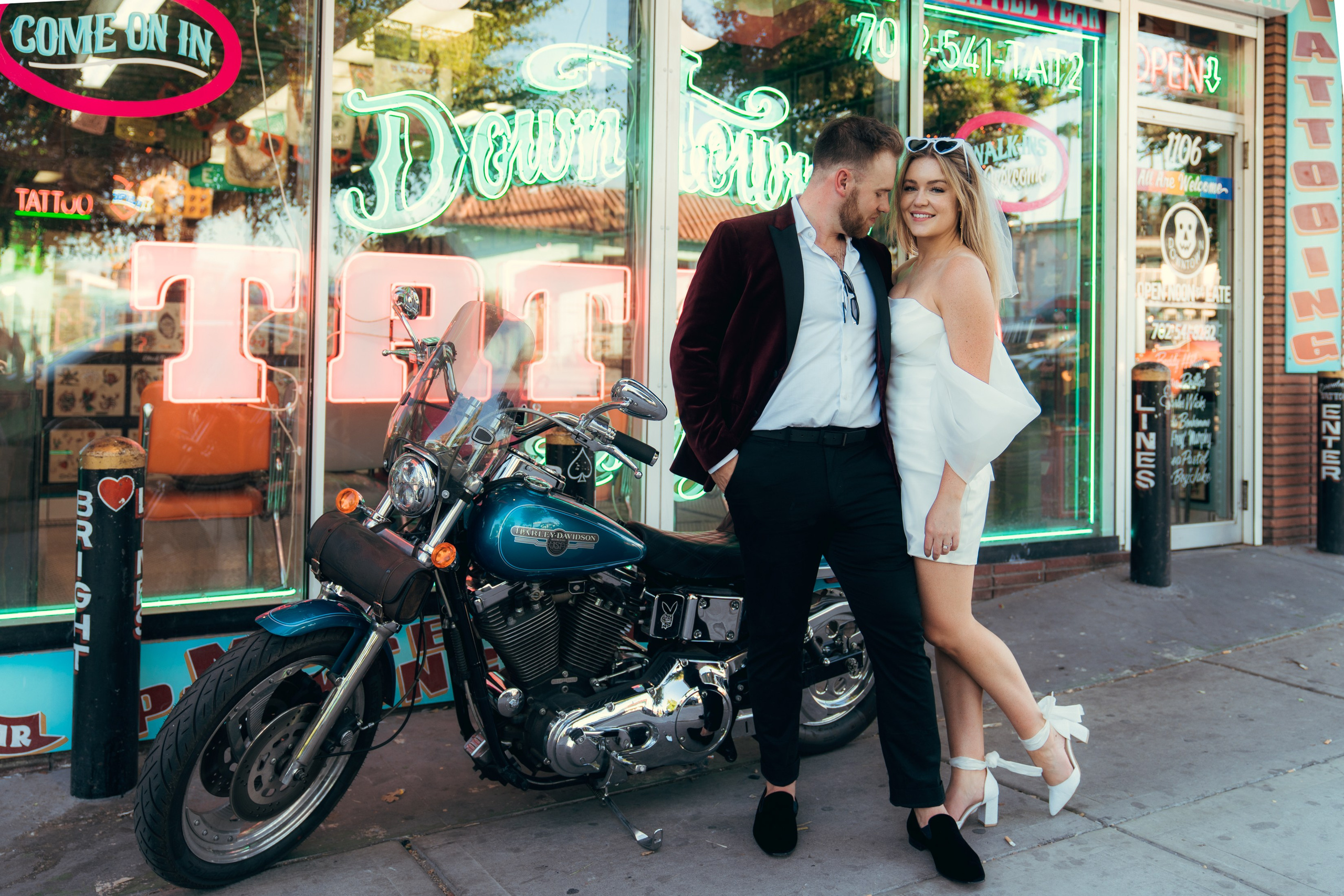 Madison&Ryan. Wedding & elopement photographer Viktoriya Kravtsov. Las Vegas