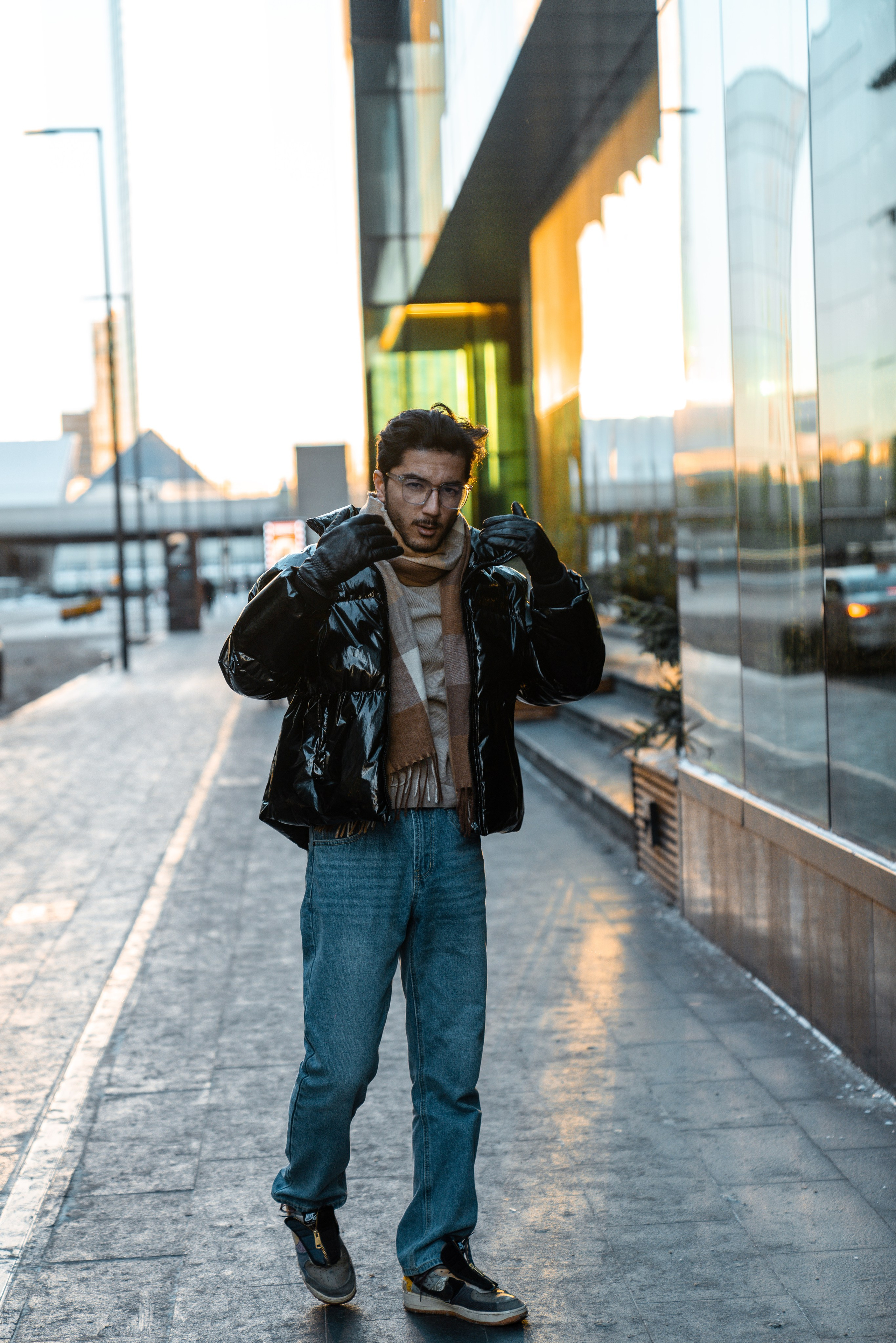 Male portrait on the background of Moscow city. Photographer in Uzbekistan and Samarkand Djasur Marupov