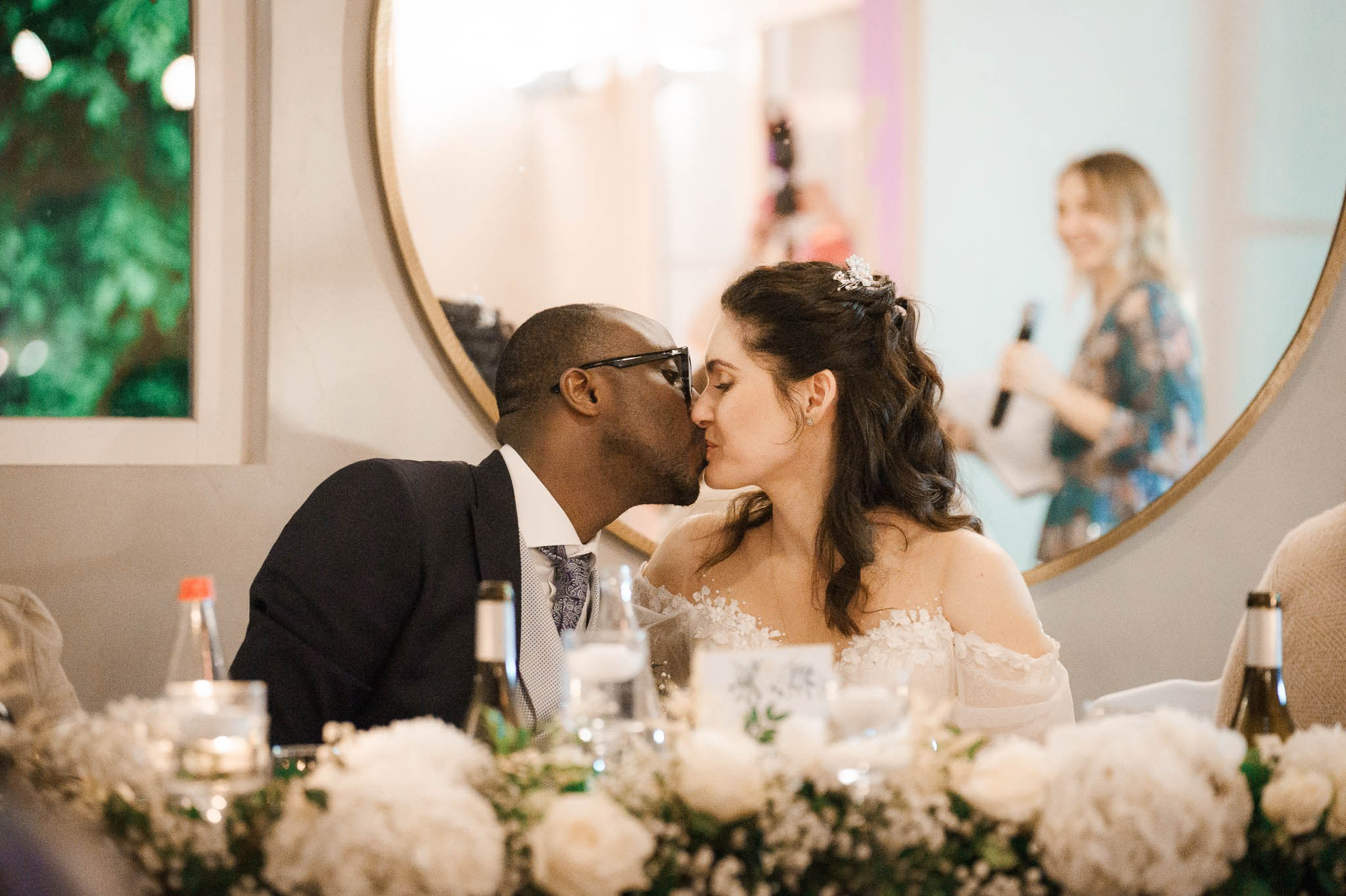 K& F, destination wedding photographer in L’Orangerie de l’Orée du Bois, France