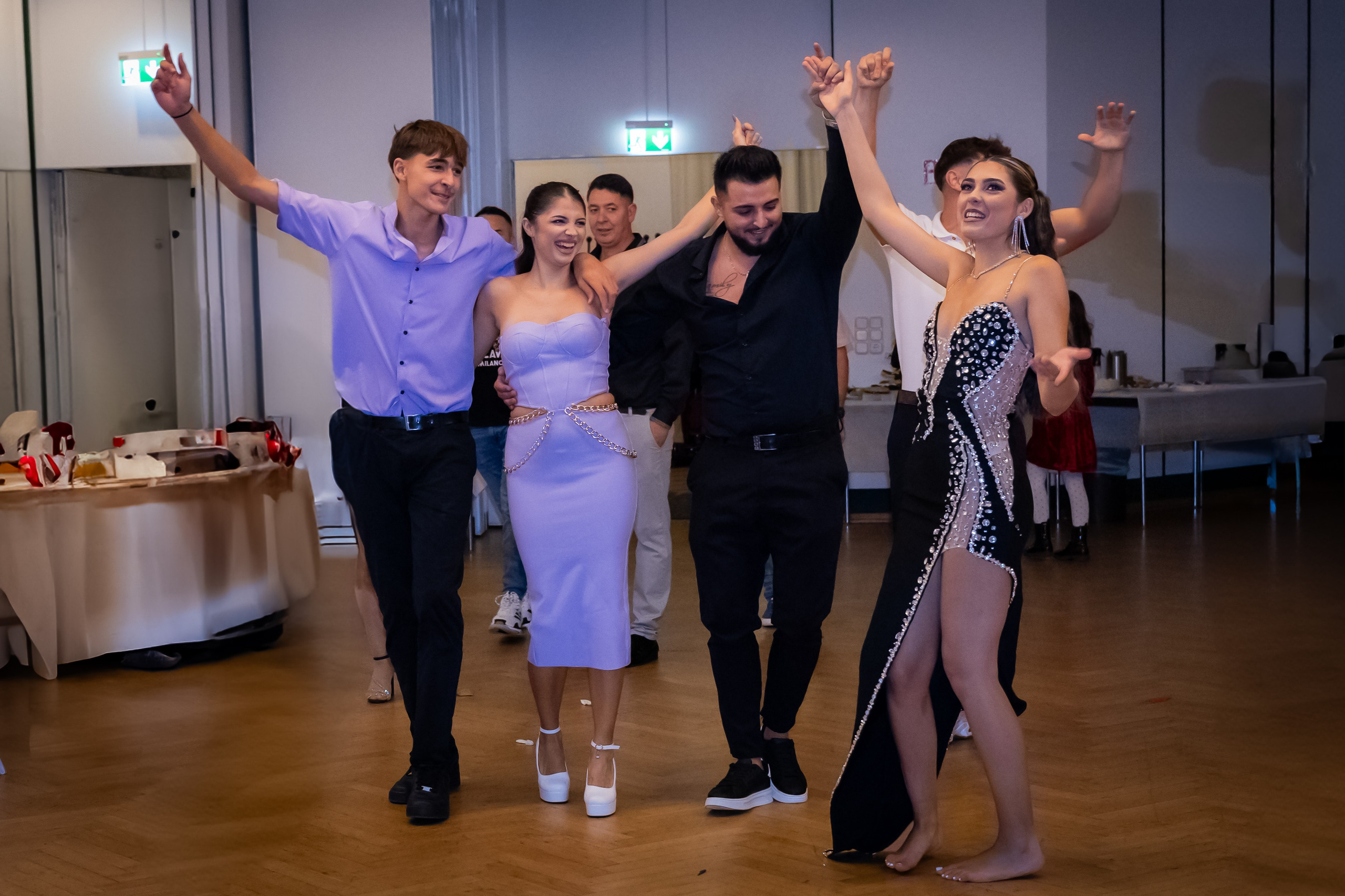 Denisa 18 Ani Majorat