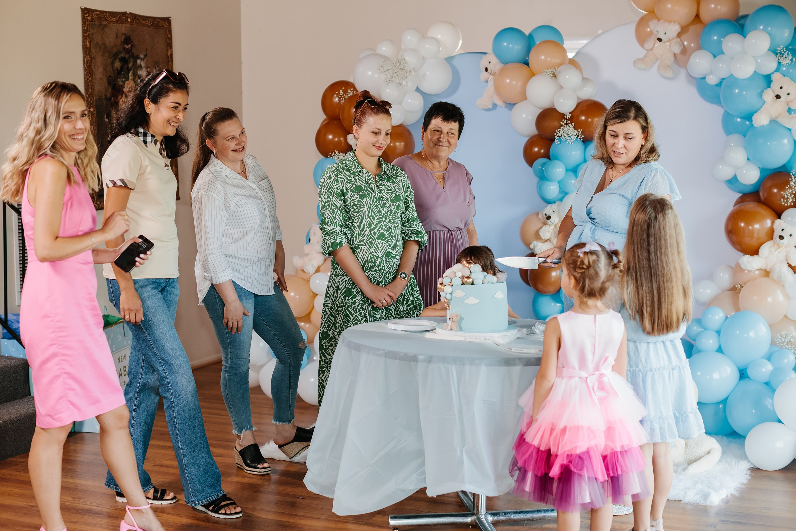10.01.2022 Baby shower. Wedding family event photographer in Chicago Nick Yushevich
