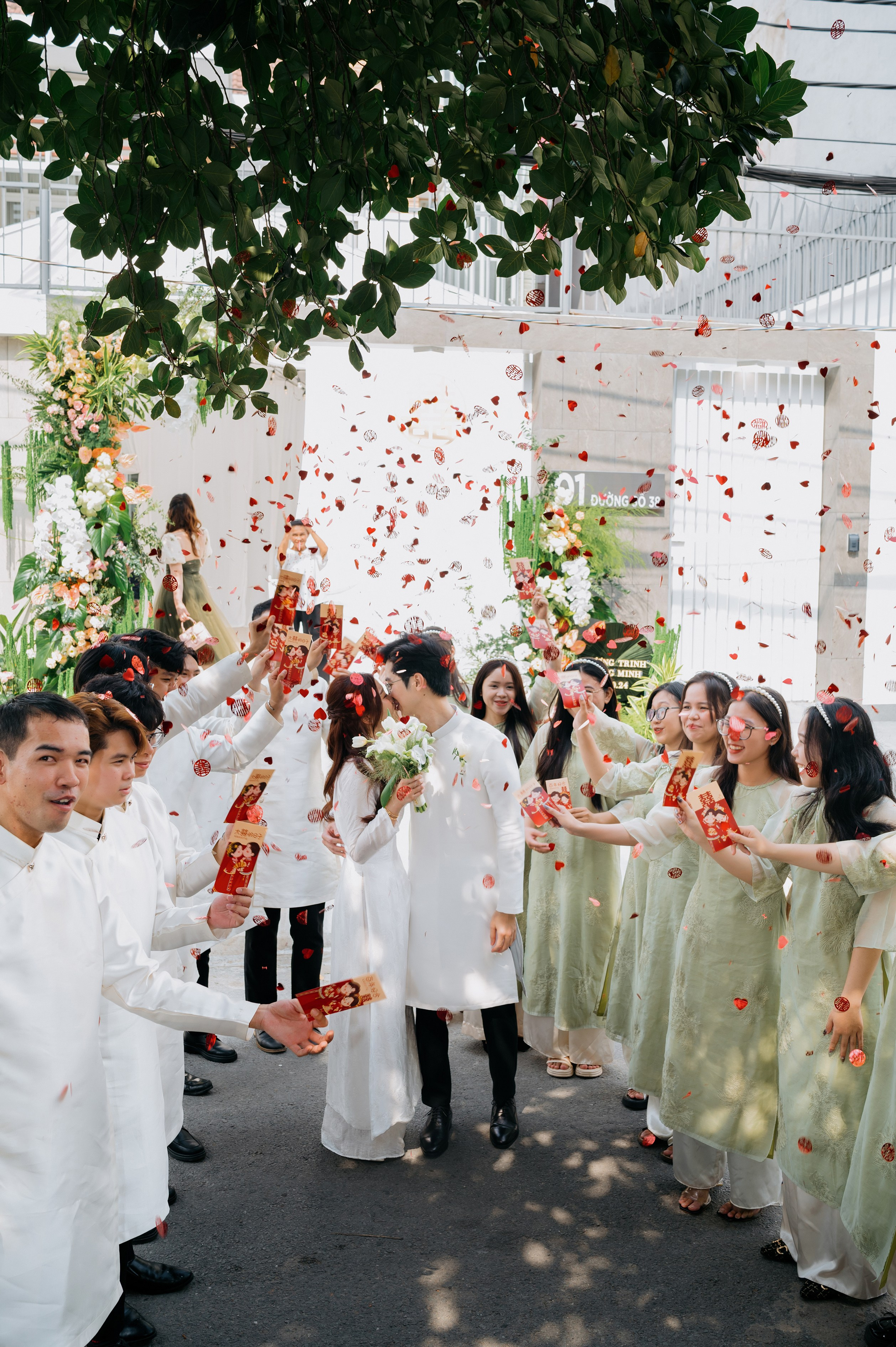 TRINH & MINH / Engagement 11.10.2024. Nhiếp ảnh gia đám cưới hàng đầu tại Thành Phố Hồ Chí Minh