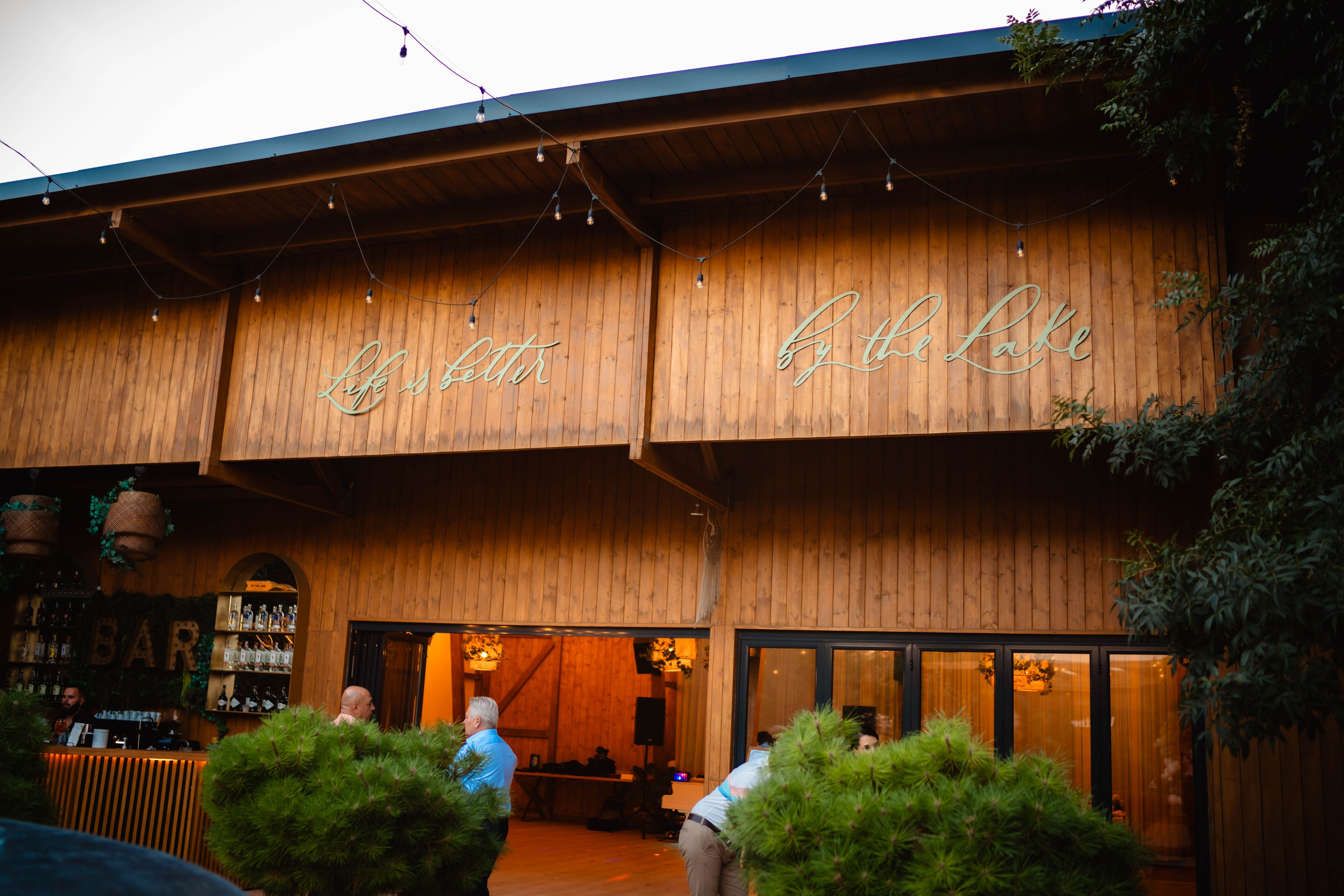 Victor. Fotograf nunta si evenimente Giurgiu