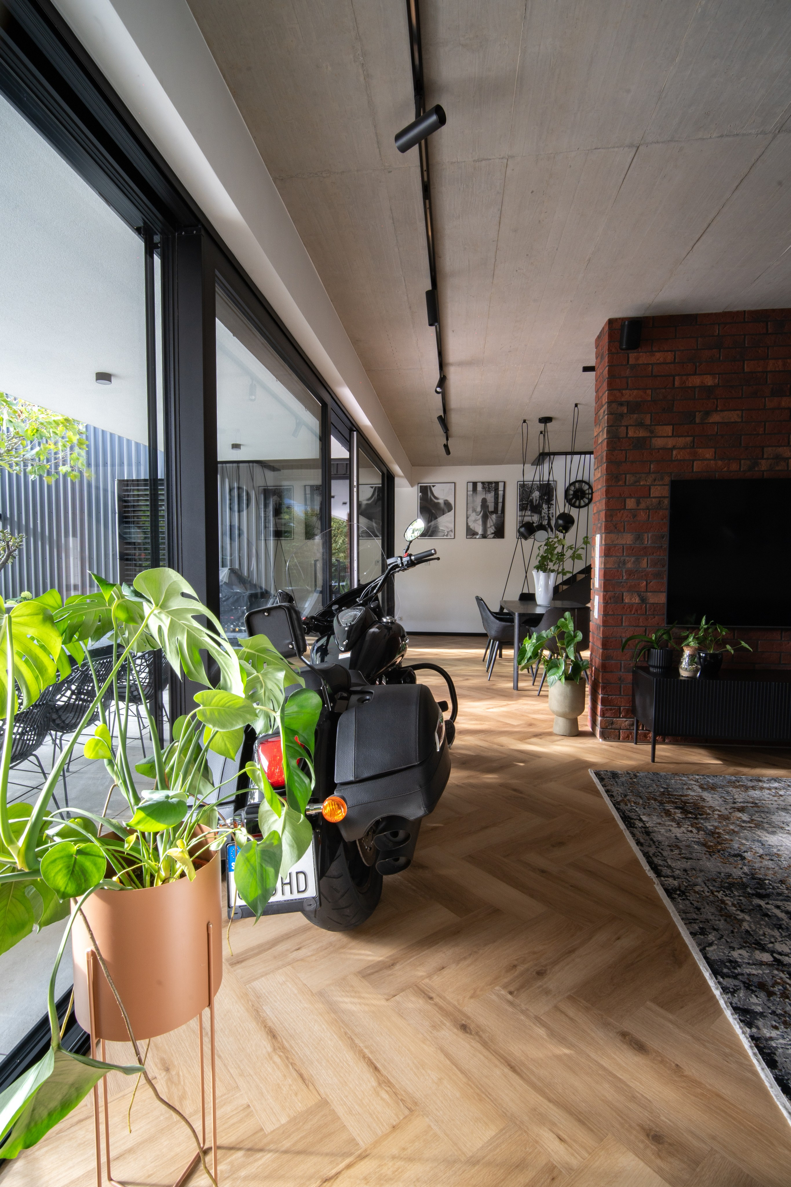 BEŽECKÁ 11. Photographer and videographer in Norway and Slovakia Andrea Zemko