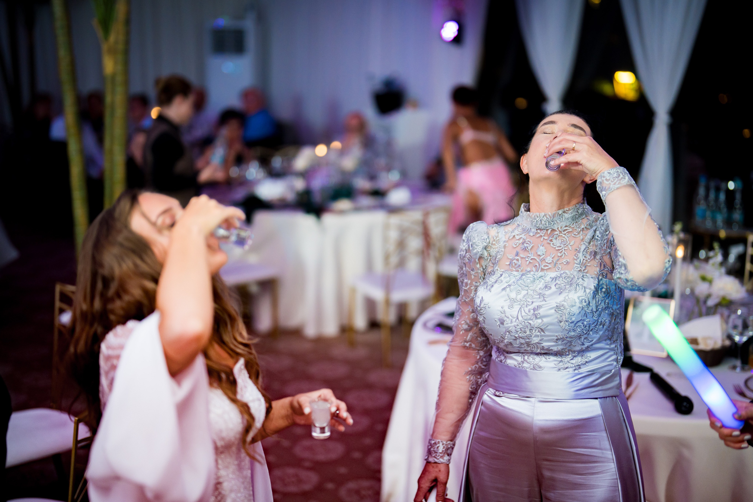 PARTY. Gabriel Florea — Fotograf nuntă București