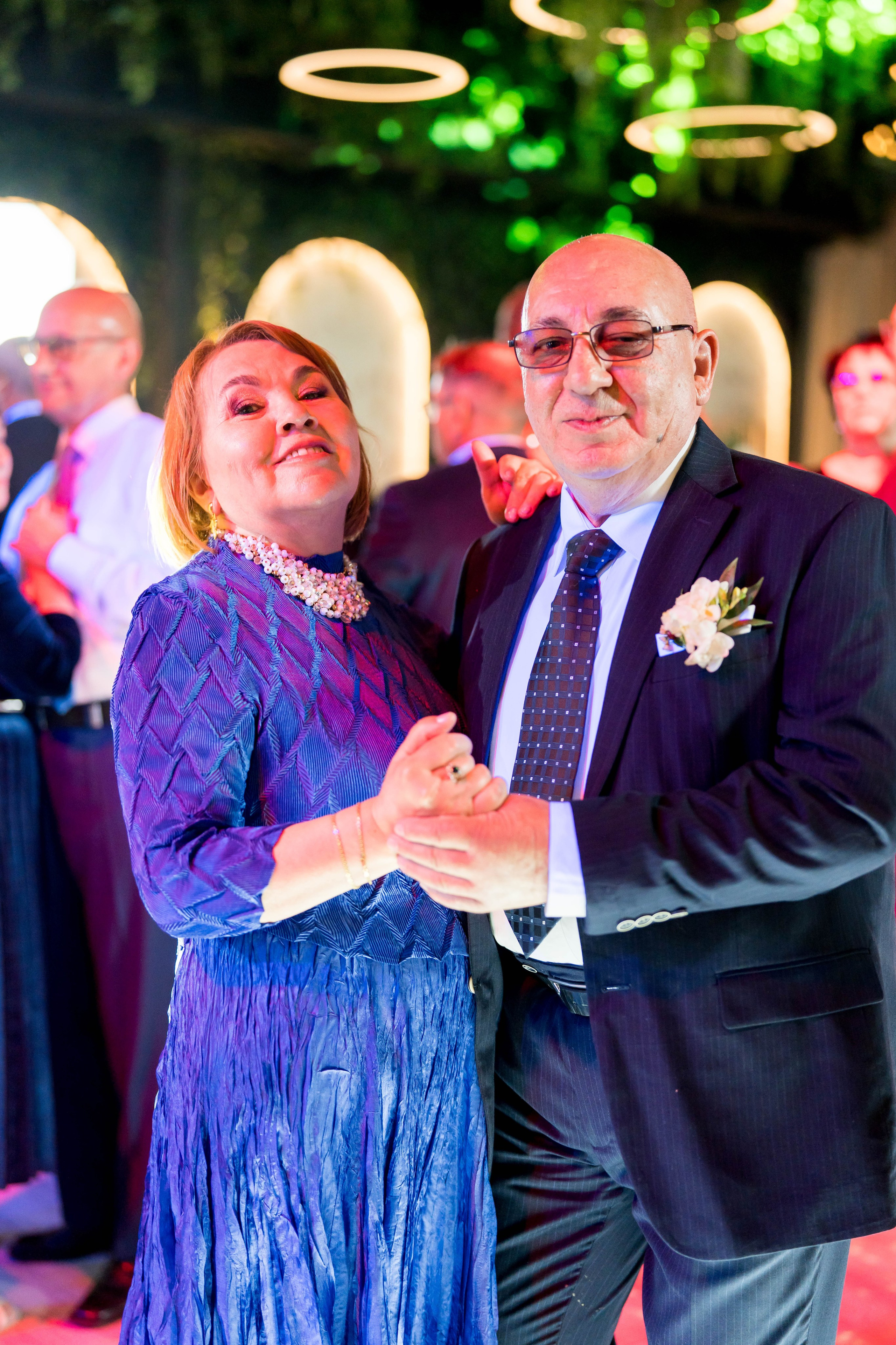 PARTY. Gabriel Florea — Fotograf nuntă București