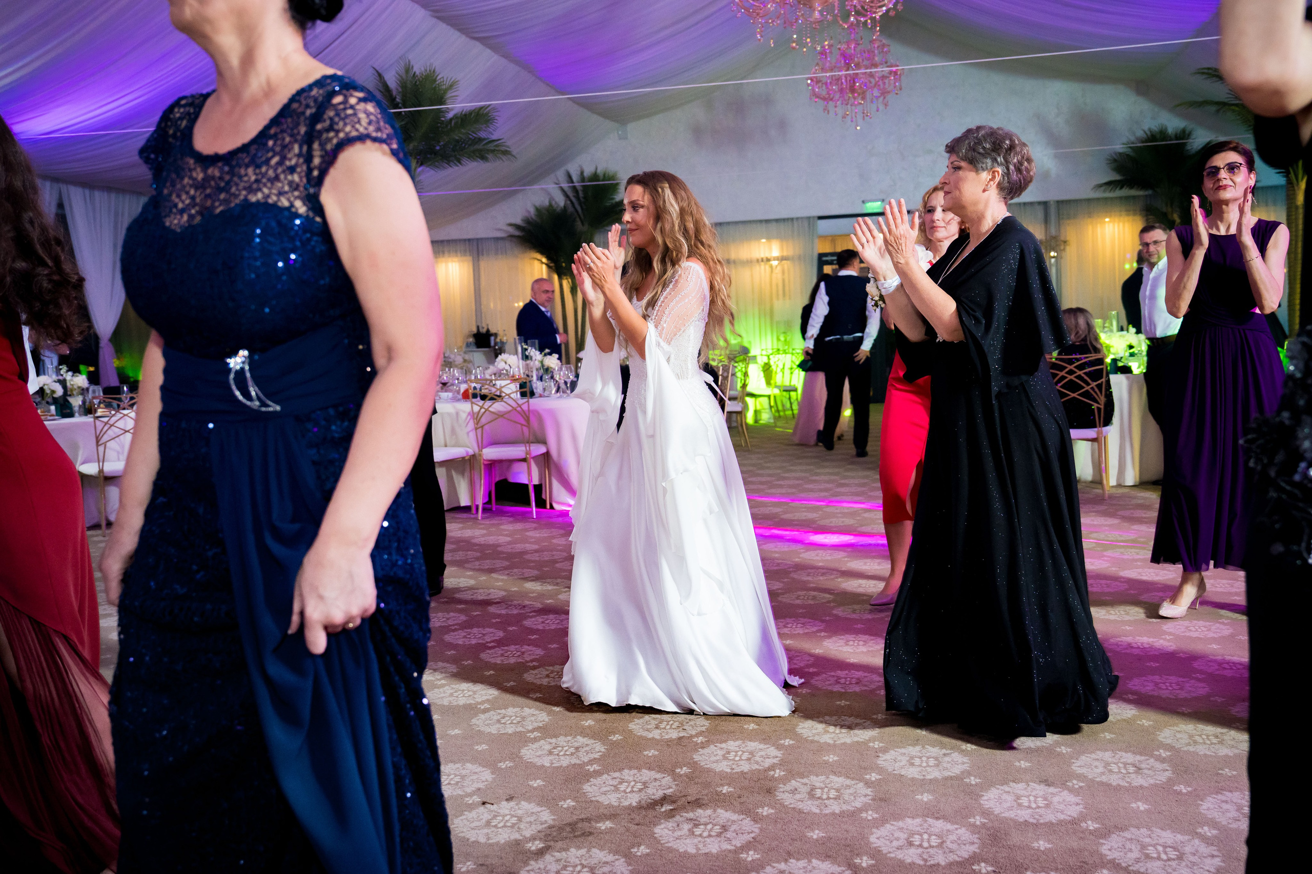 PARTY. Gabriel Florea — Fotograf nuntă București