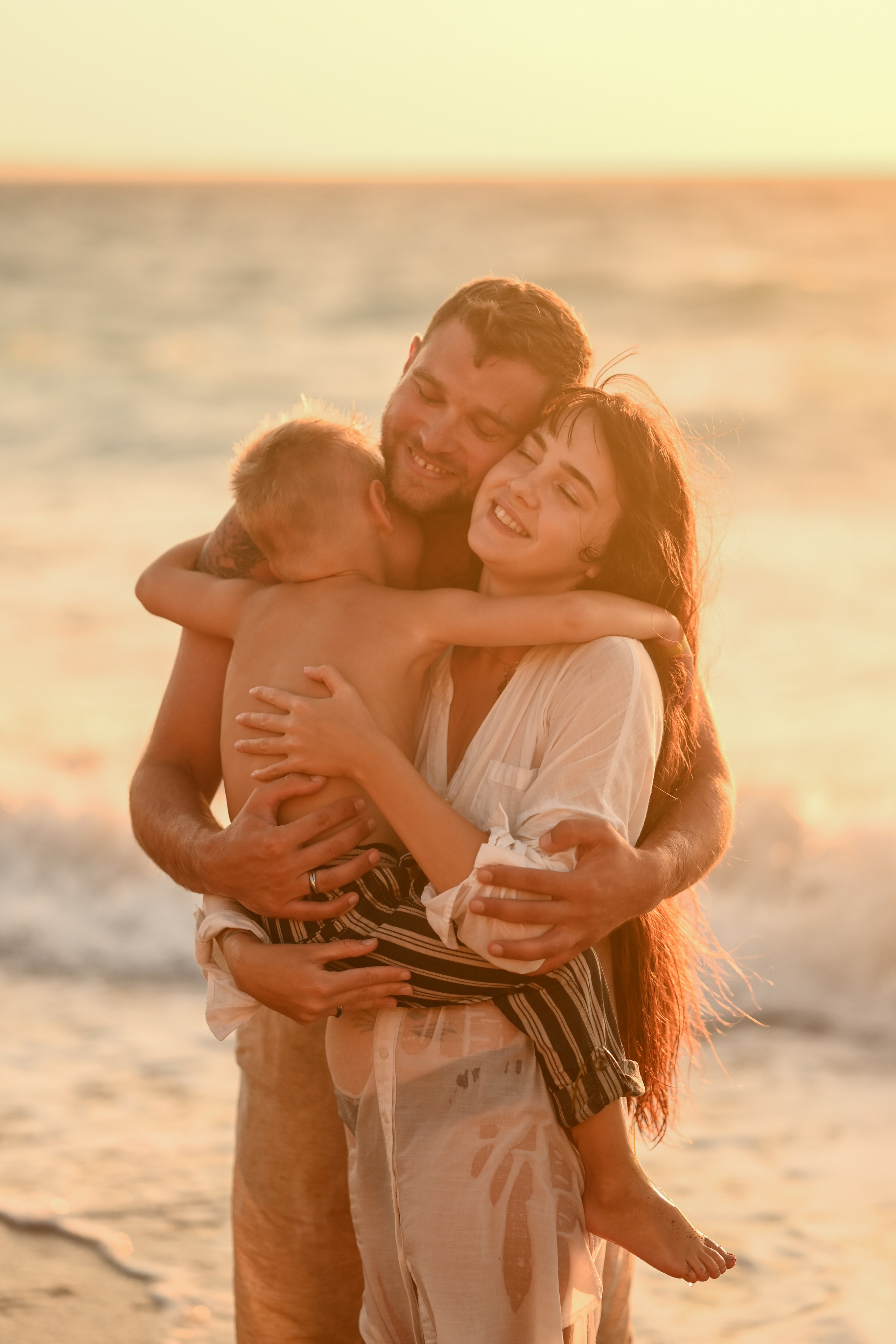 Family Photoshoot Rhodes. Φωτογράφος νεογέννητων στη Ρόδο. Φωτογράφιση εγκυμοσύνης