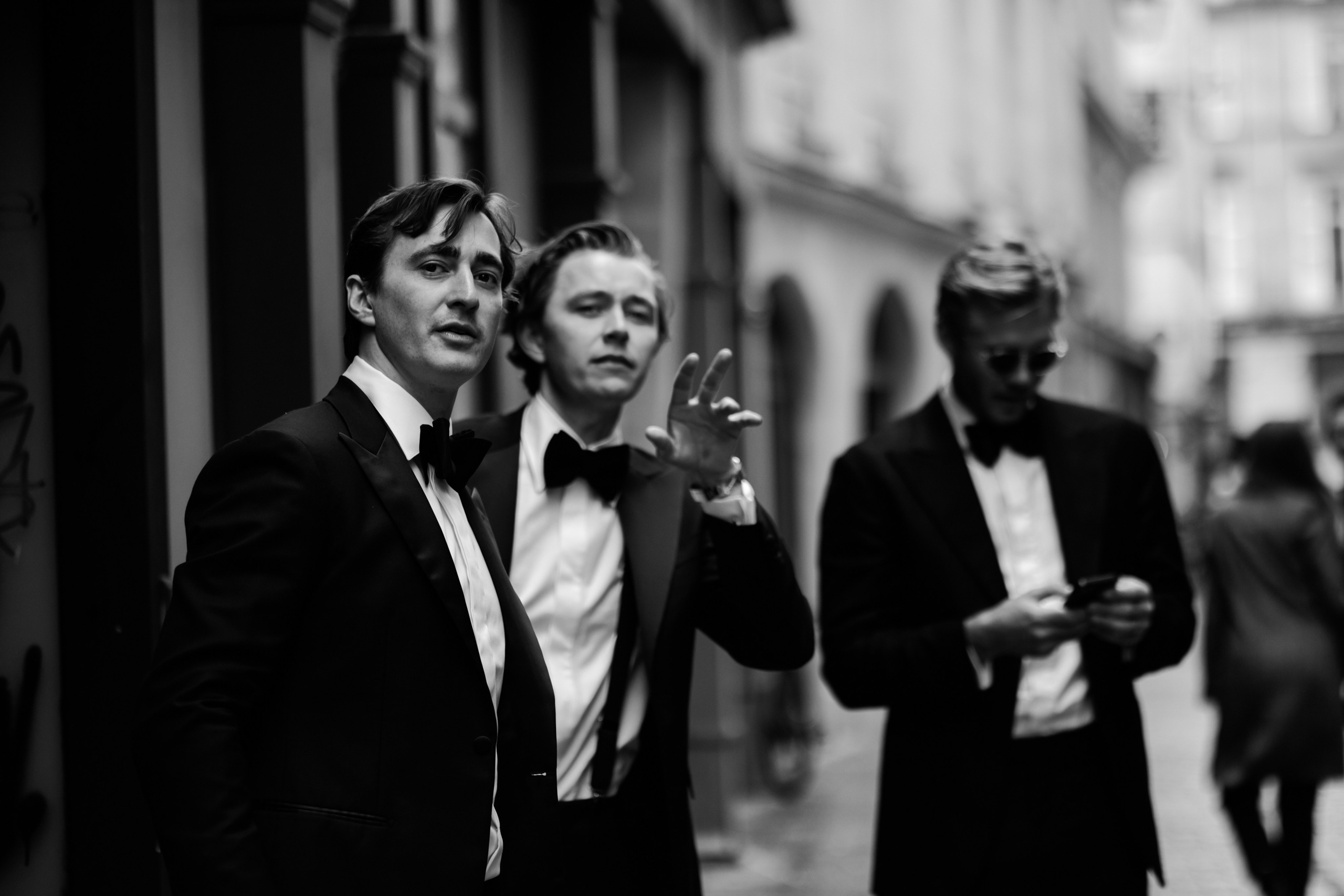 Clara & Douglas | Wedding Photography in Paris. Paris Wedding Photographer