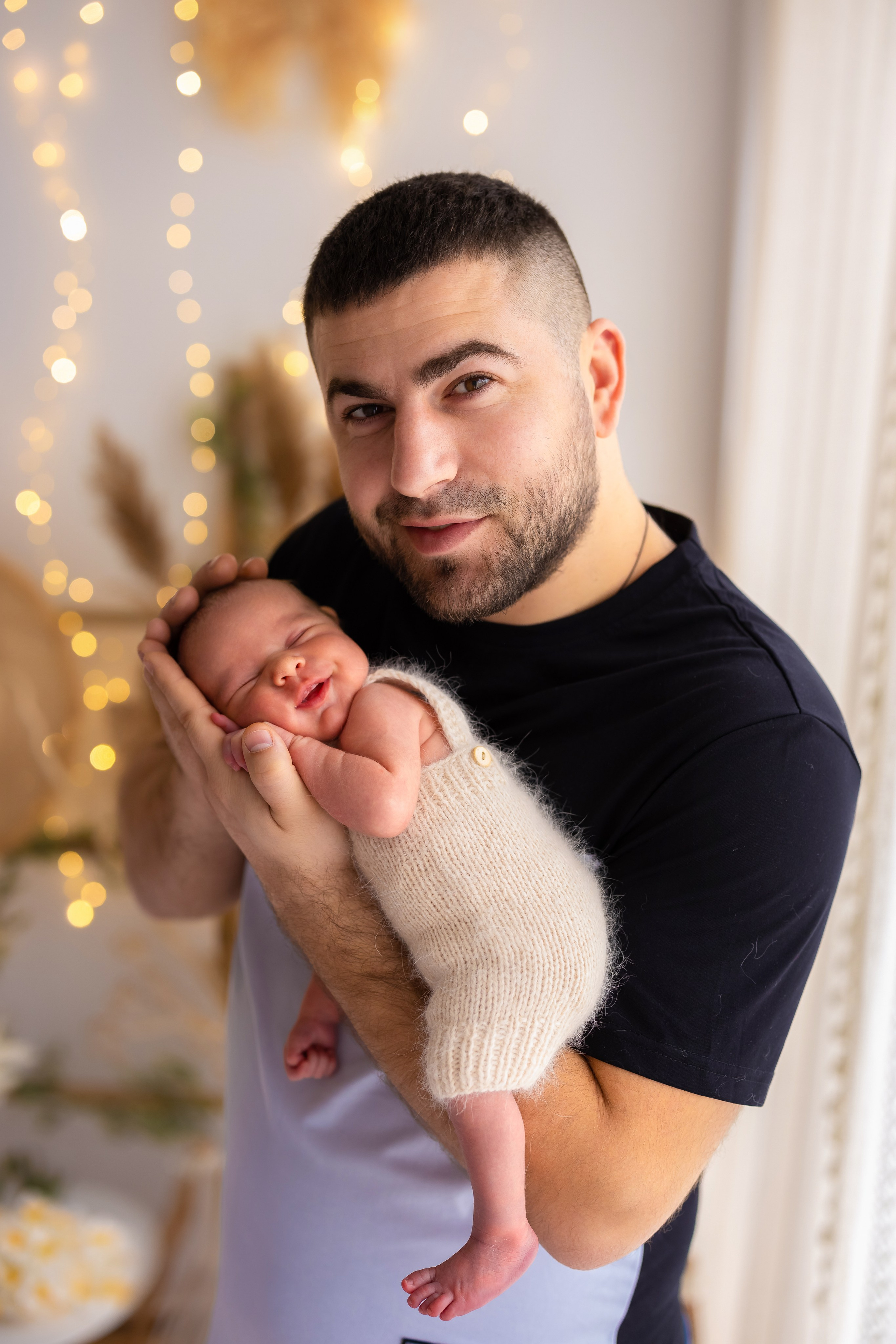 Nounascuti. Fotograf de familie la Ungheni și Reggio-Emilia, Alessia Slivca