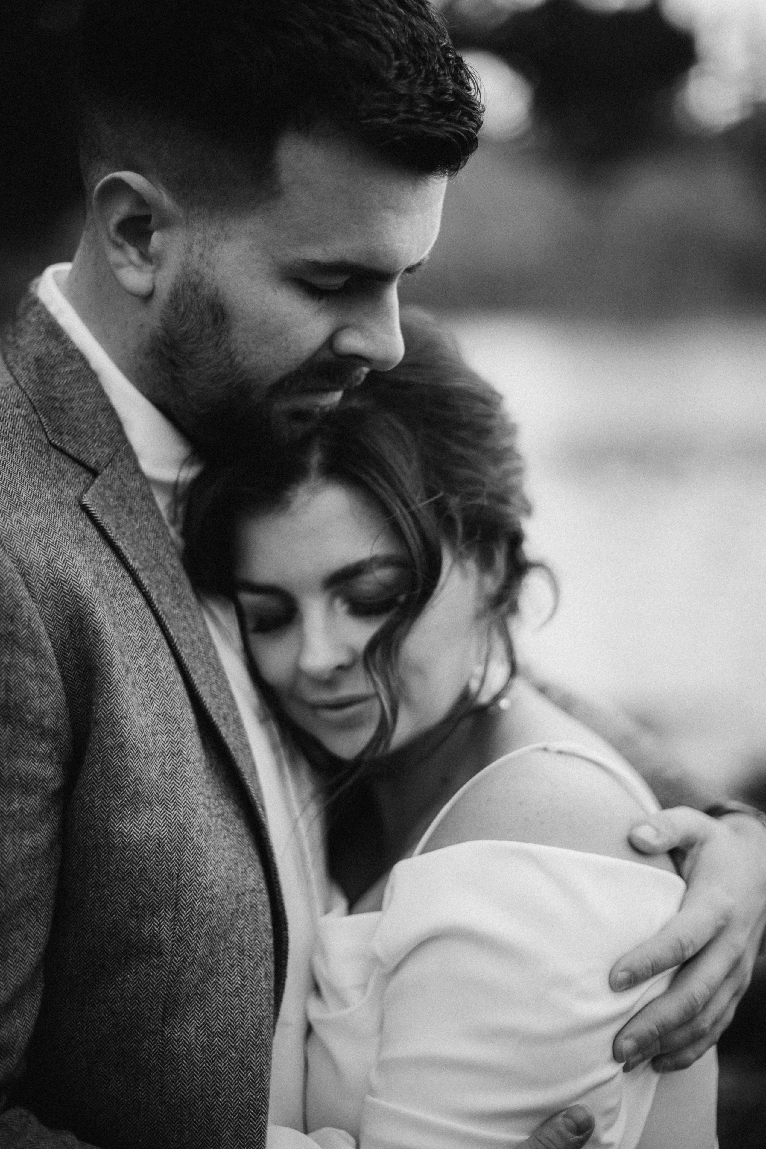 Engagement photoshoot in Donegal, Ireland. Wedding & Family photographer in County Donegal and Dublin, Ireland