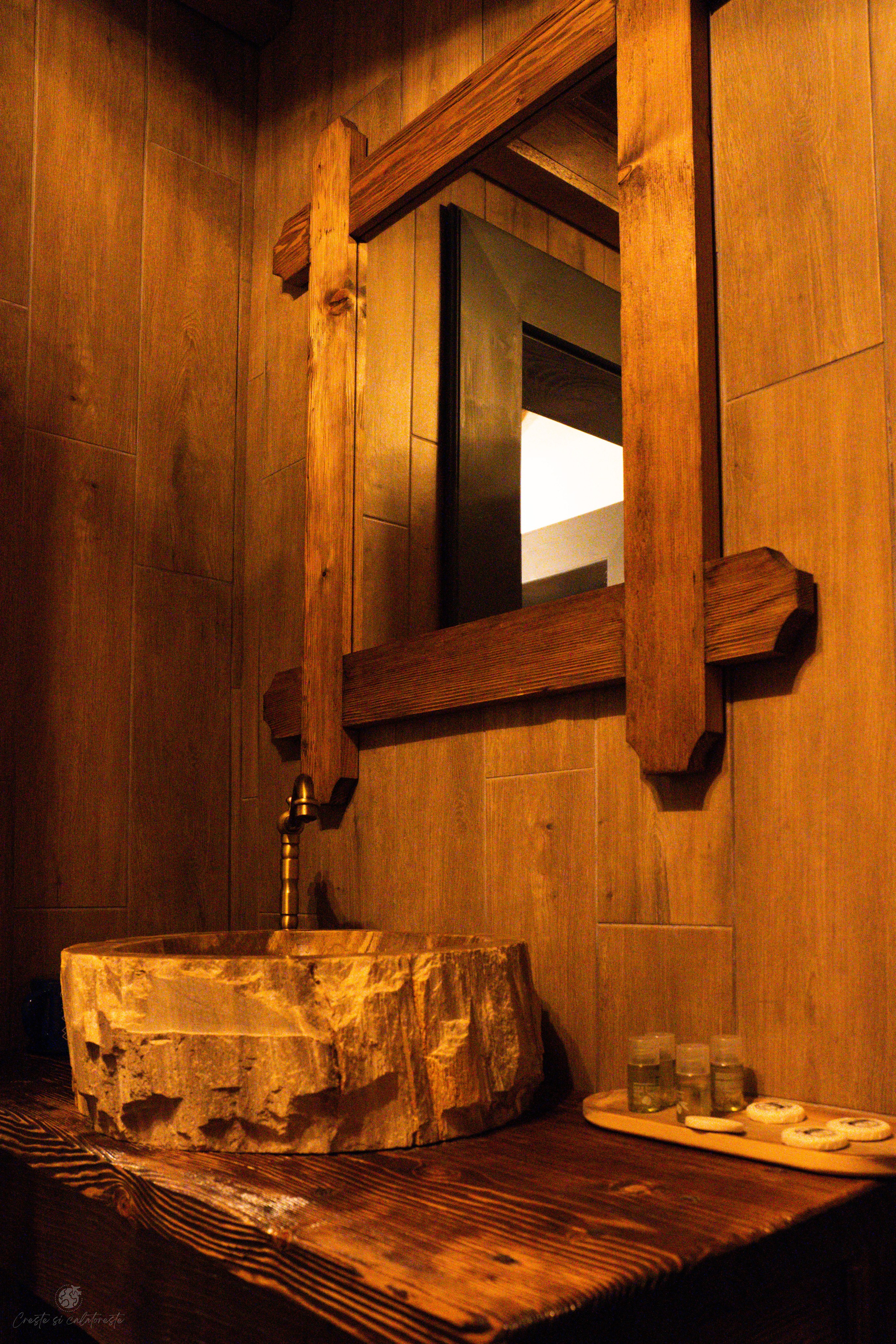 Casa de la Nuci. Creste si calatoreste