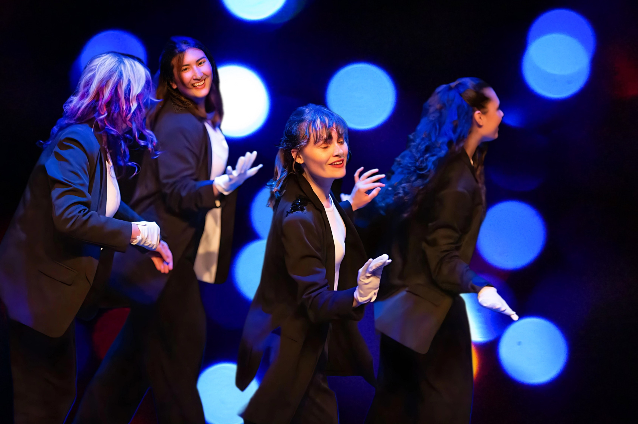 Dance. Portret photographer in Switzerland Artur Magpie