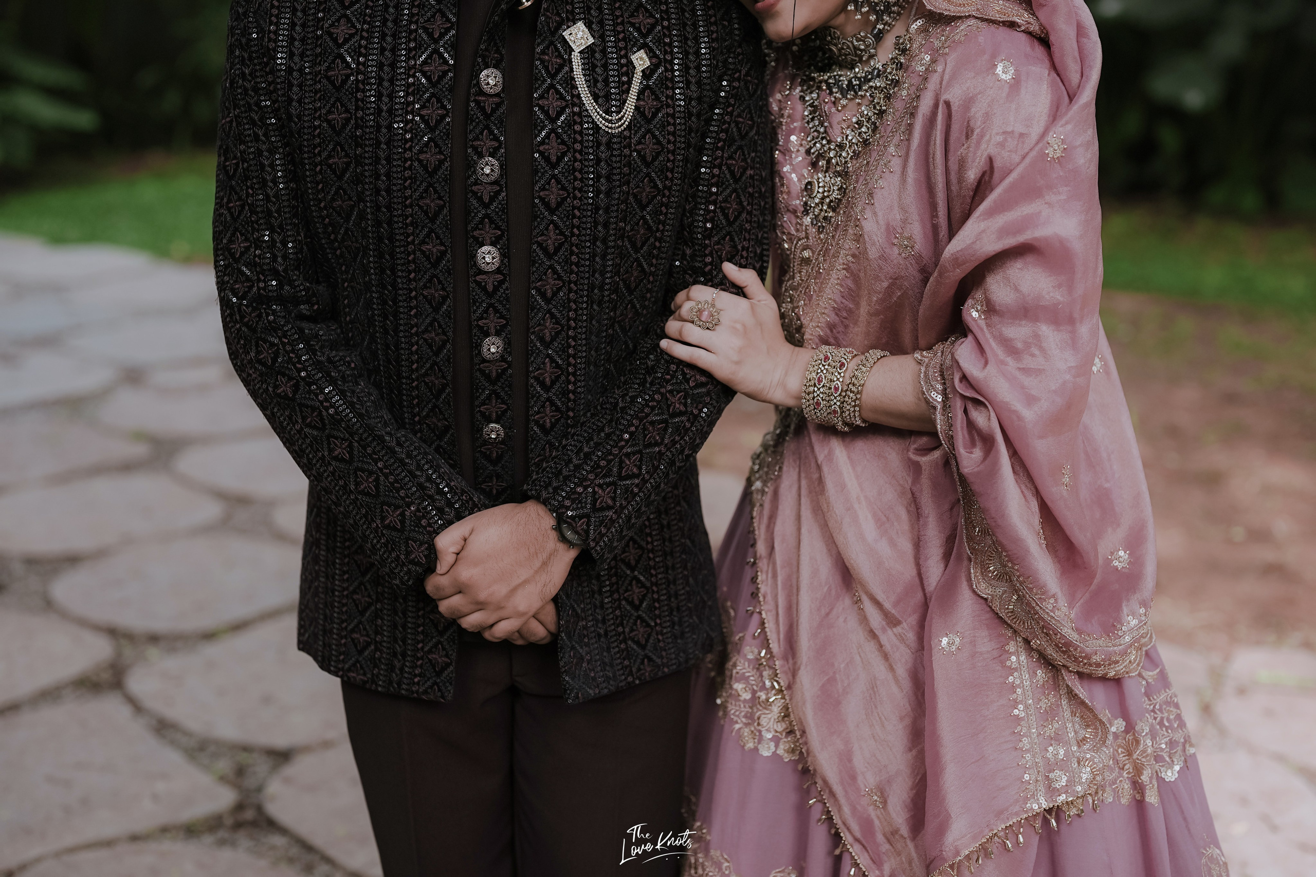 SHIBIL / RISLA. Theloveknots