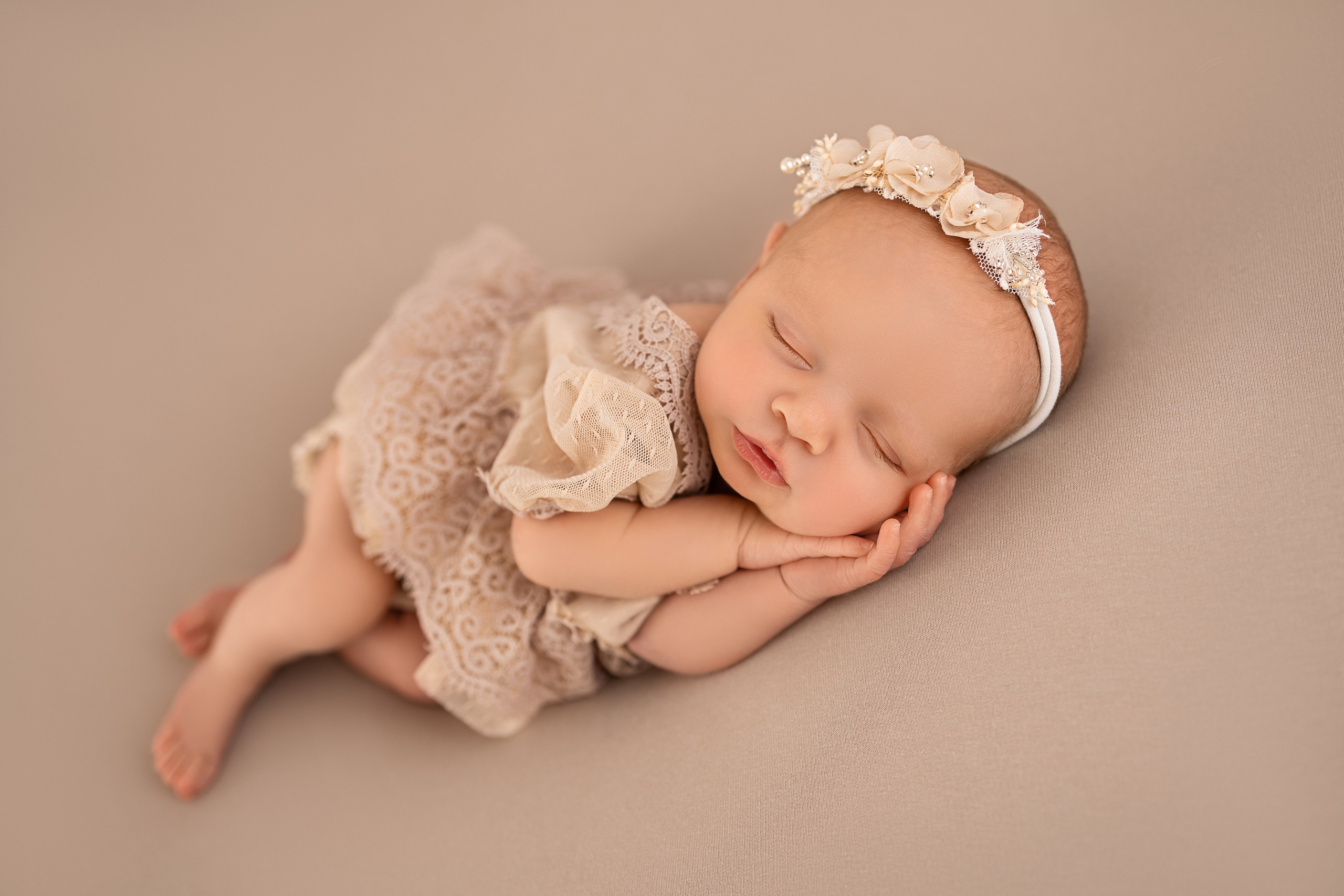 Neugeborene. Neugeborene- Schwangerschaft- und Kinder Fotografin in Lehre