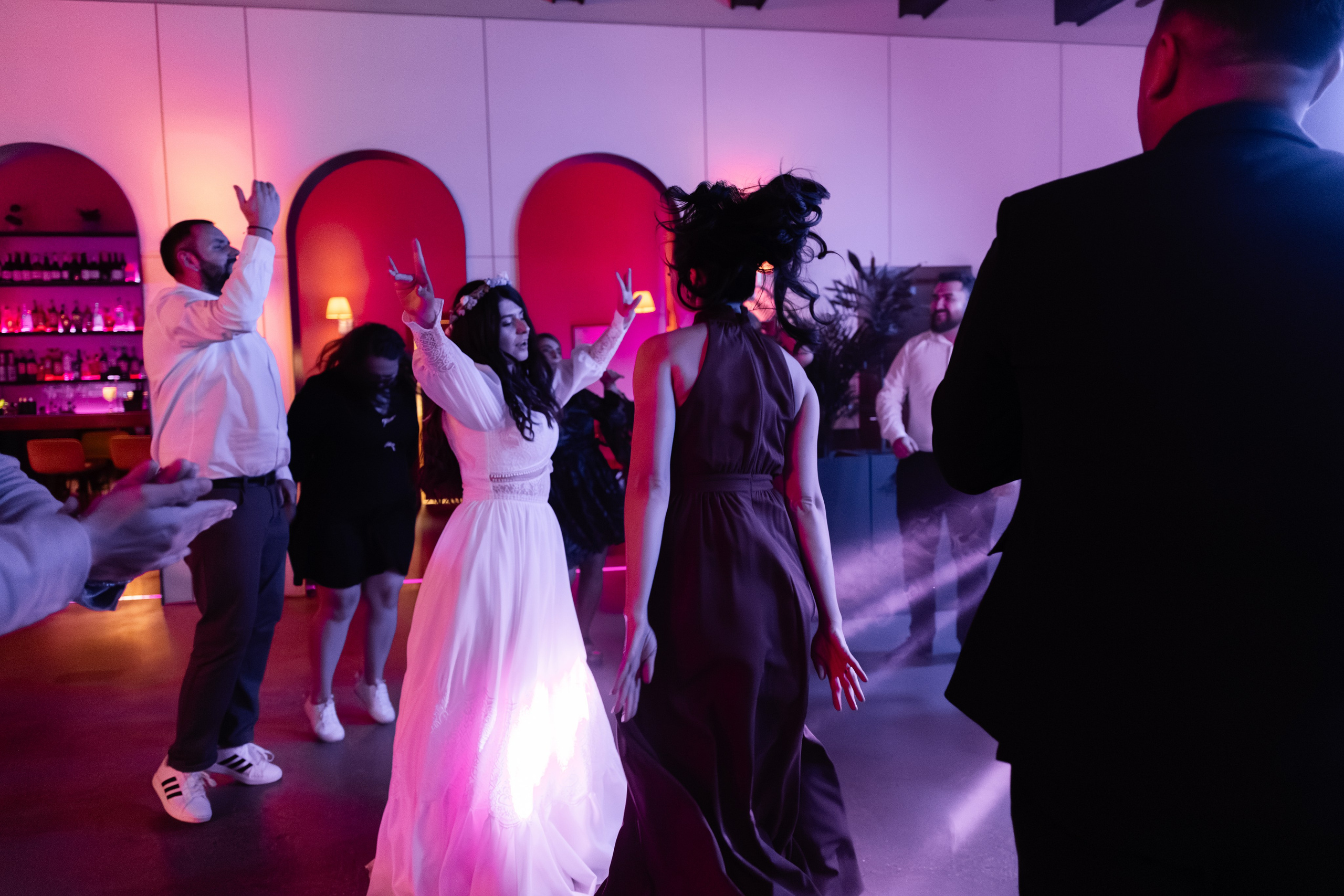 Flori & Cosmin. Main