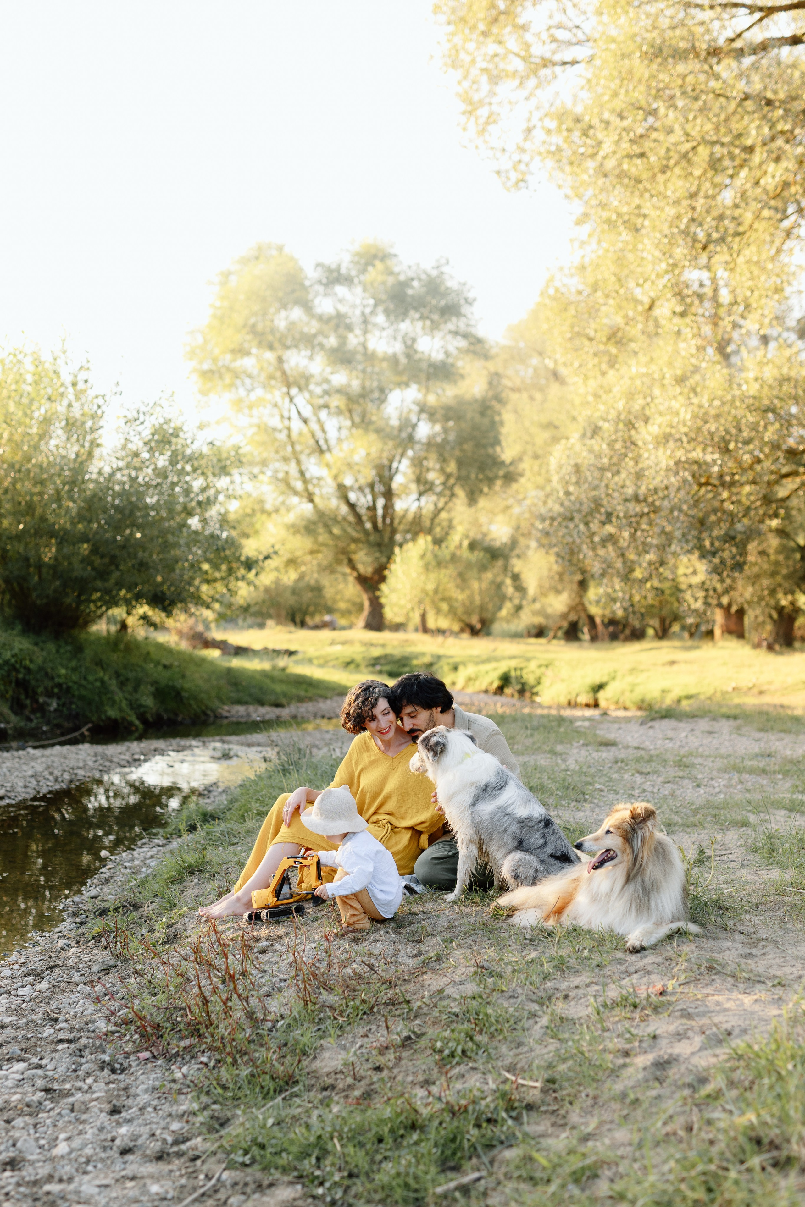 Cristina, George & Ian — Family. Main