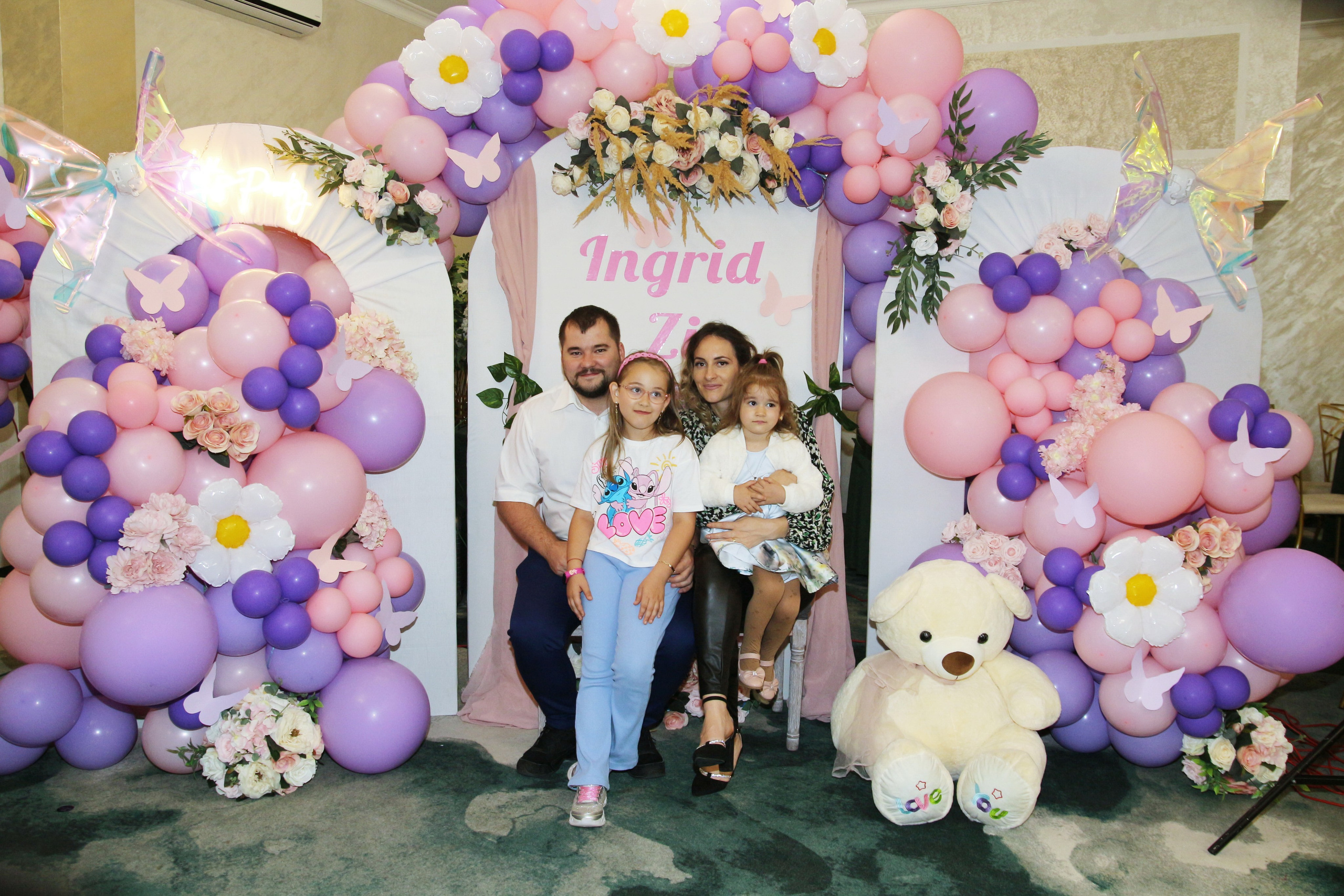 BYZO MEDIA. PETRU BYZO - family and children photographer in ROMANIA