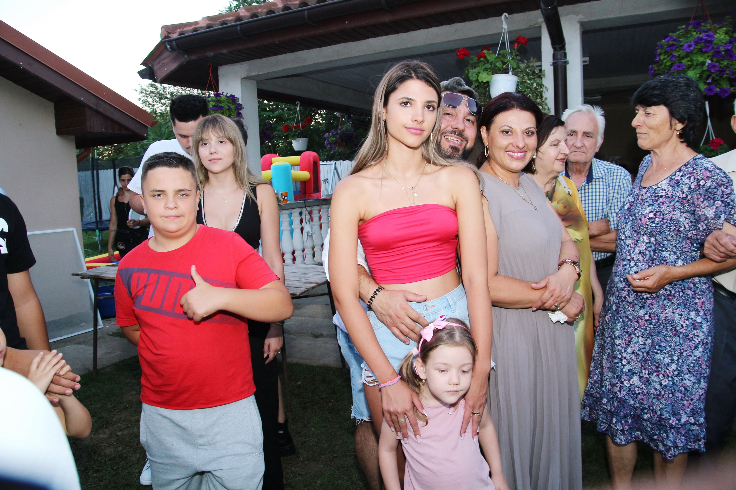 BYZO MEDIA. PETRU BYZO - family and children photographer in ROMANIA