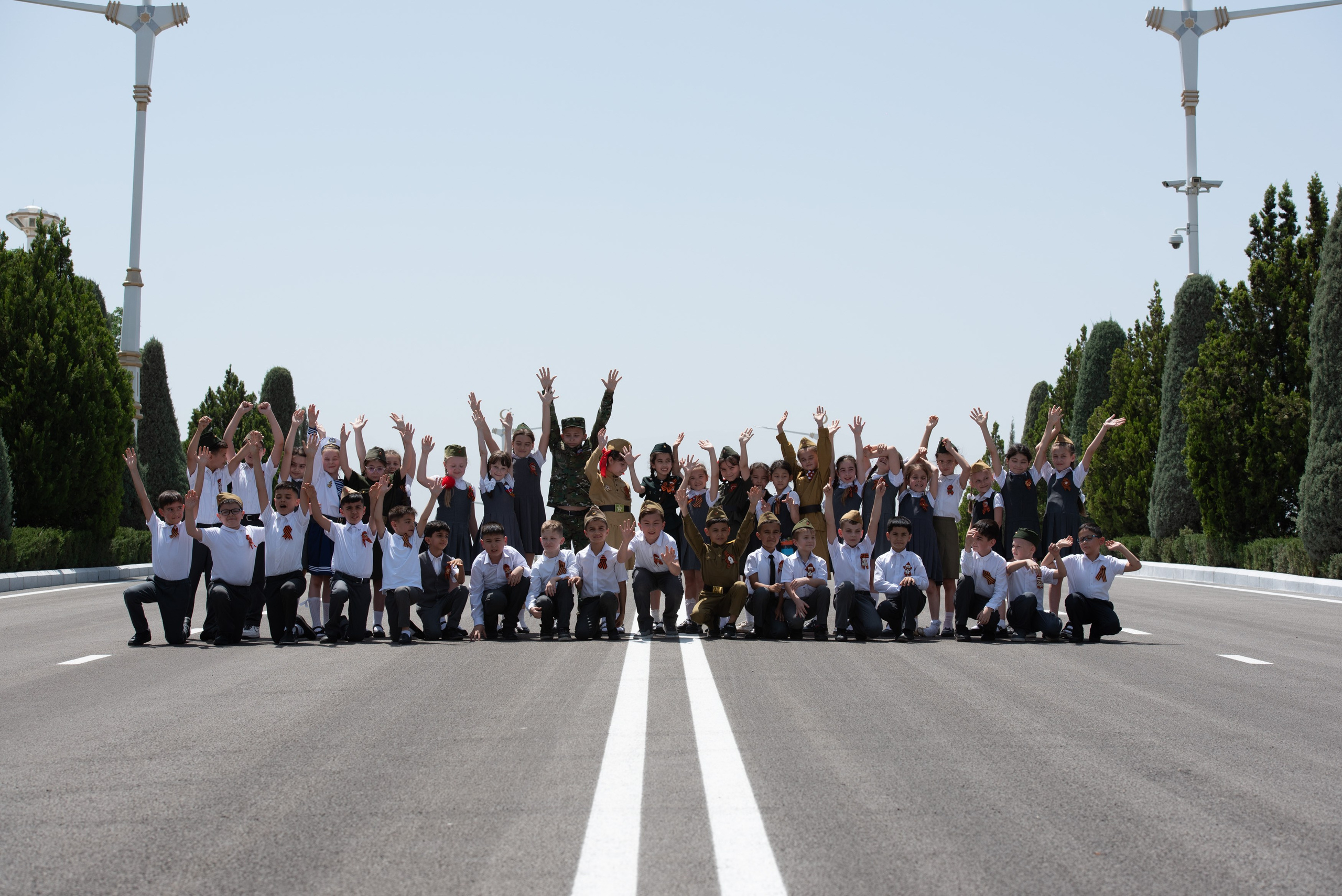 Вечный огонь 2"А» класс. Ваш фотограф в Ашхабаде Гамлет Осипов