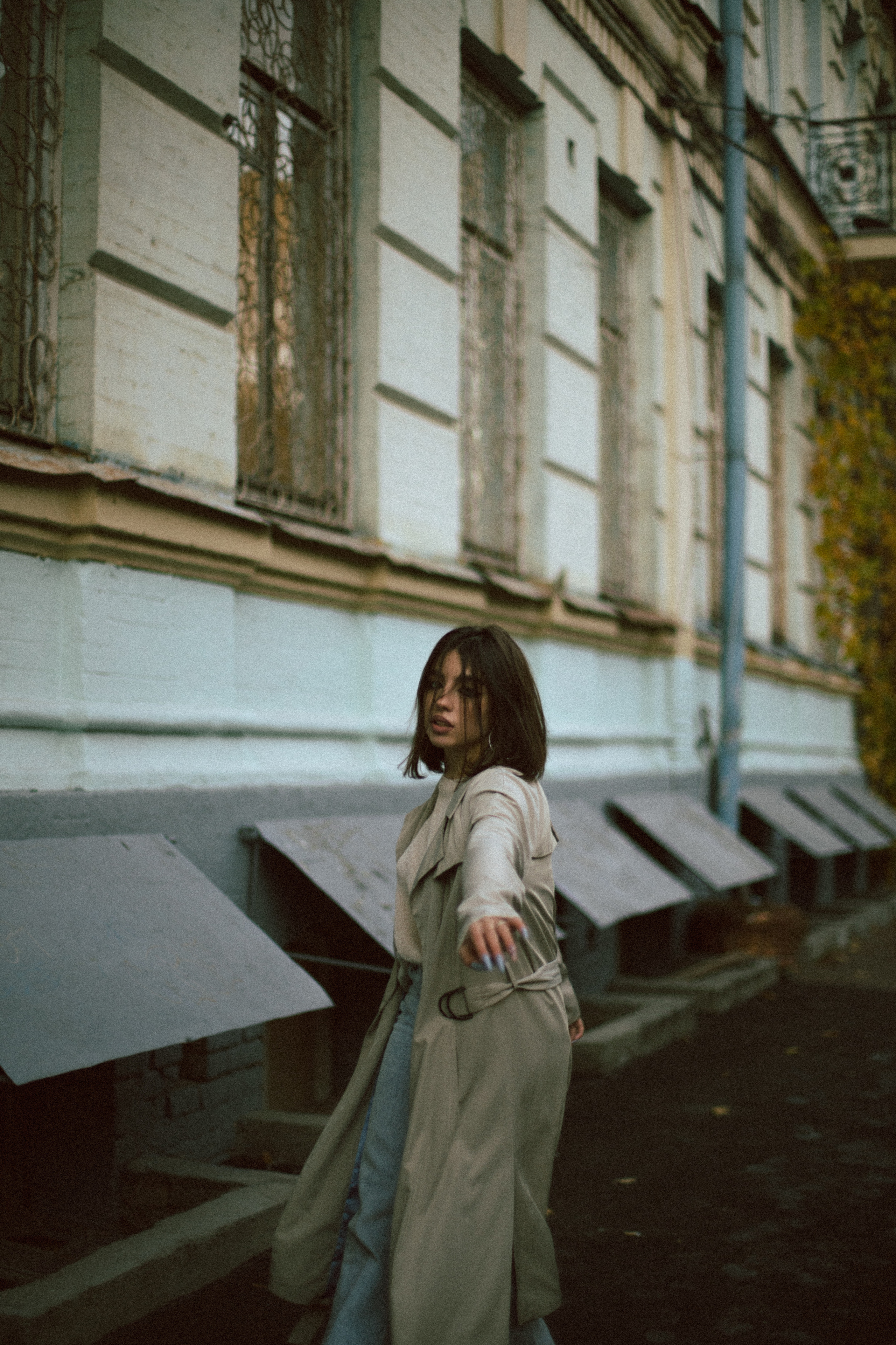 Her eyes. Обо мне