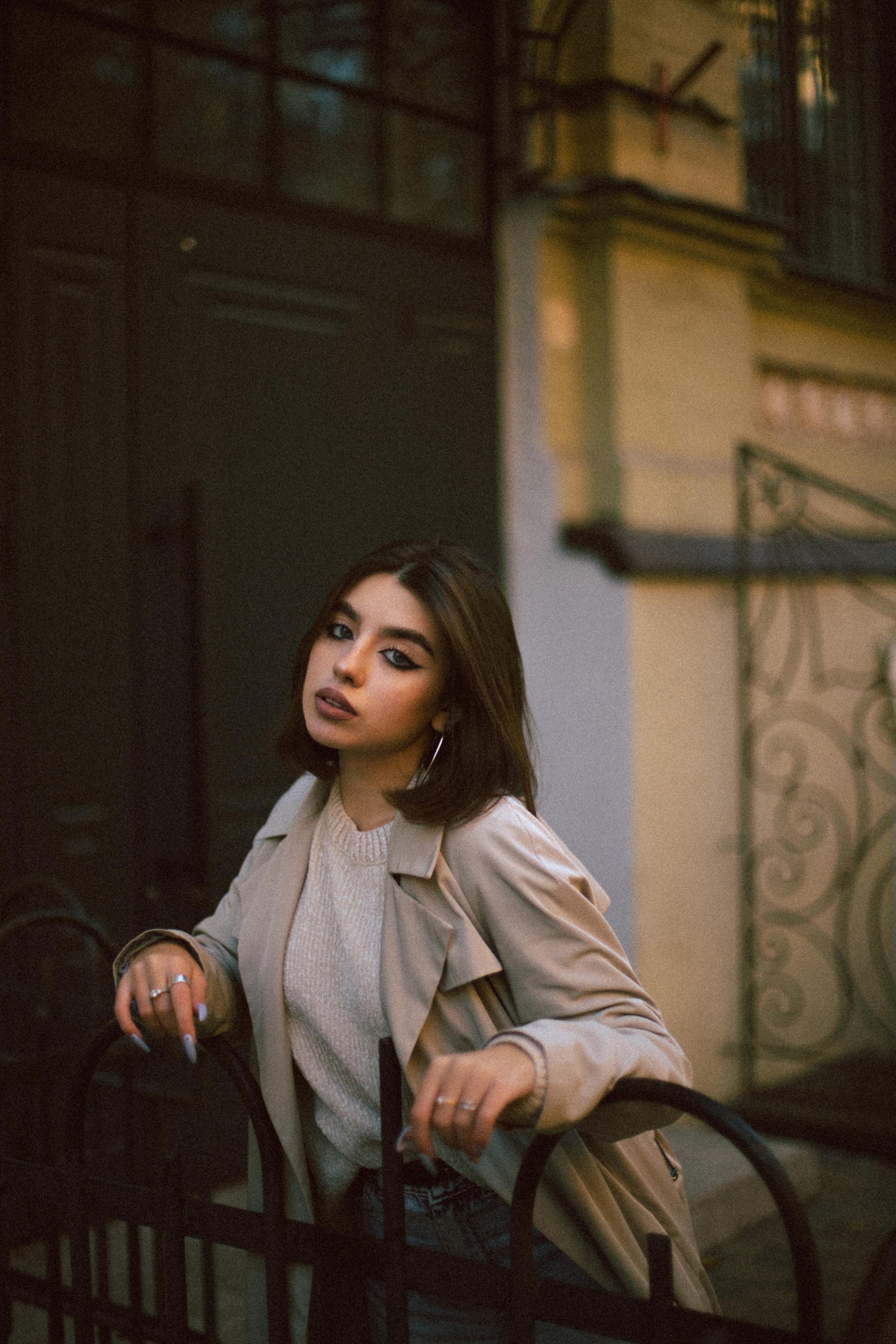 Her eyes. Обо мне